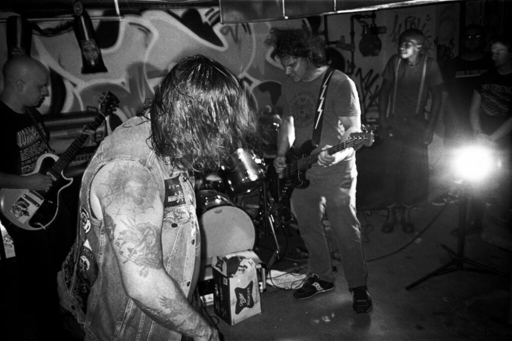Albany, New York hardcore scene, as seen by punk'n'rollers MALE ...