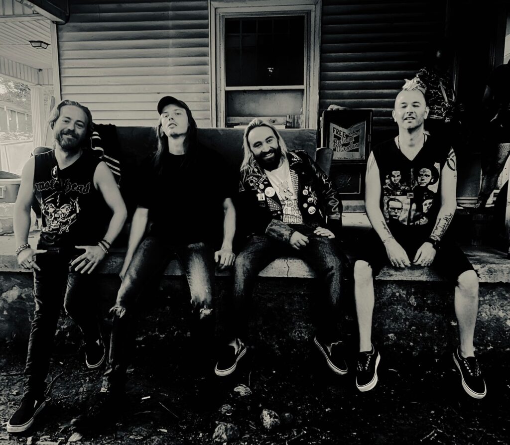 Nashville's LOVE HOUNDS unites love of punk rock and outlaw country and