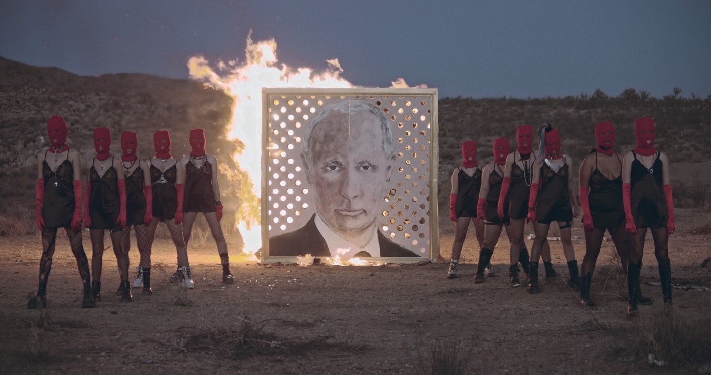 PUSSY RIOT BRINGS PUTIN'S ASHES