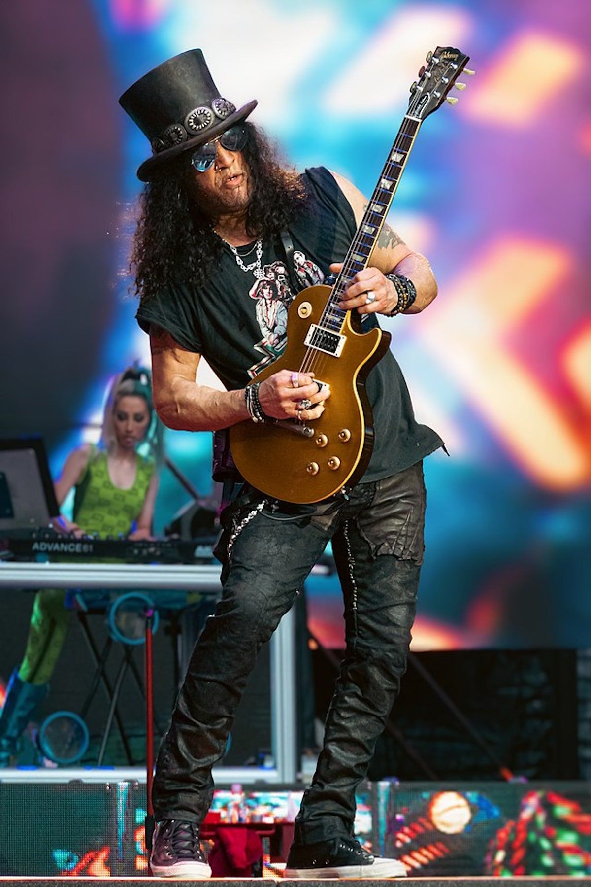 Slash_live