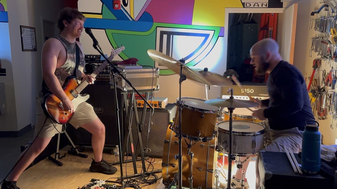 From a spooky castle in Akron to nine days on the road with THE JACKAL and PORCUPINE 3 Photo