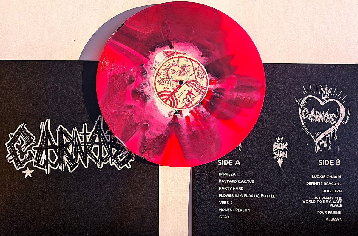 BOK SUNA builds a body out of sound and memory on “Carnate” 2 Bok Suna