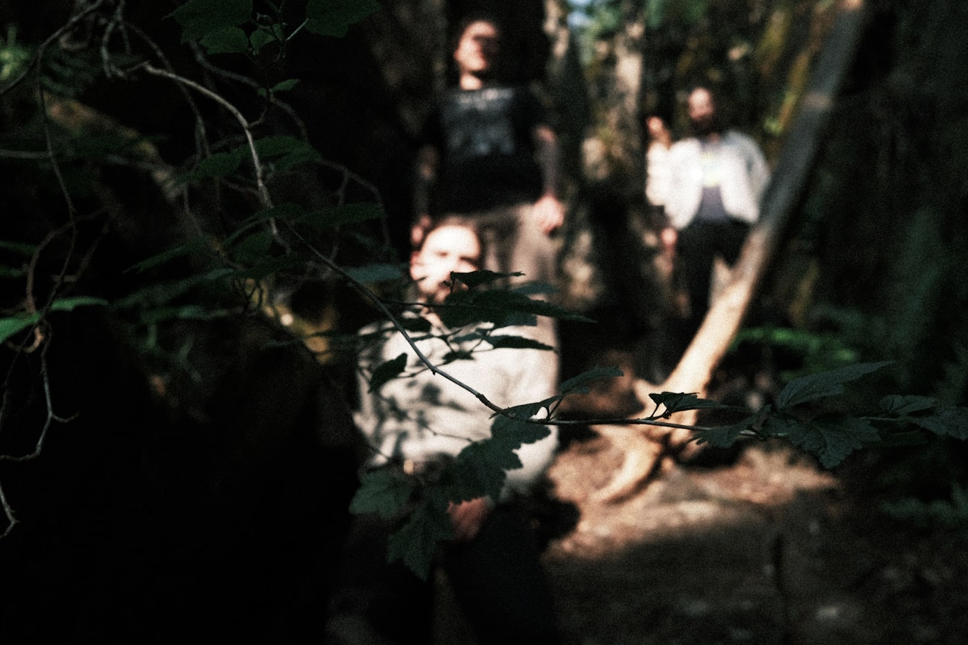 Finnish screamo band Väylä carve “Pinttyneet kuvat” out of blurred memories and old shadows 1 Väylä