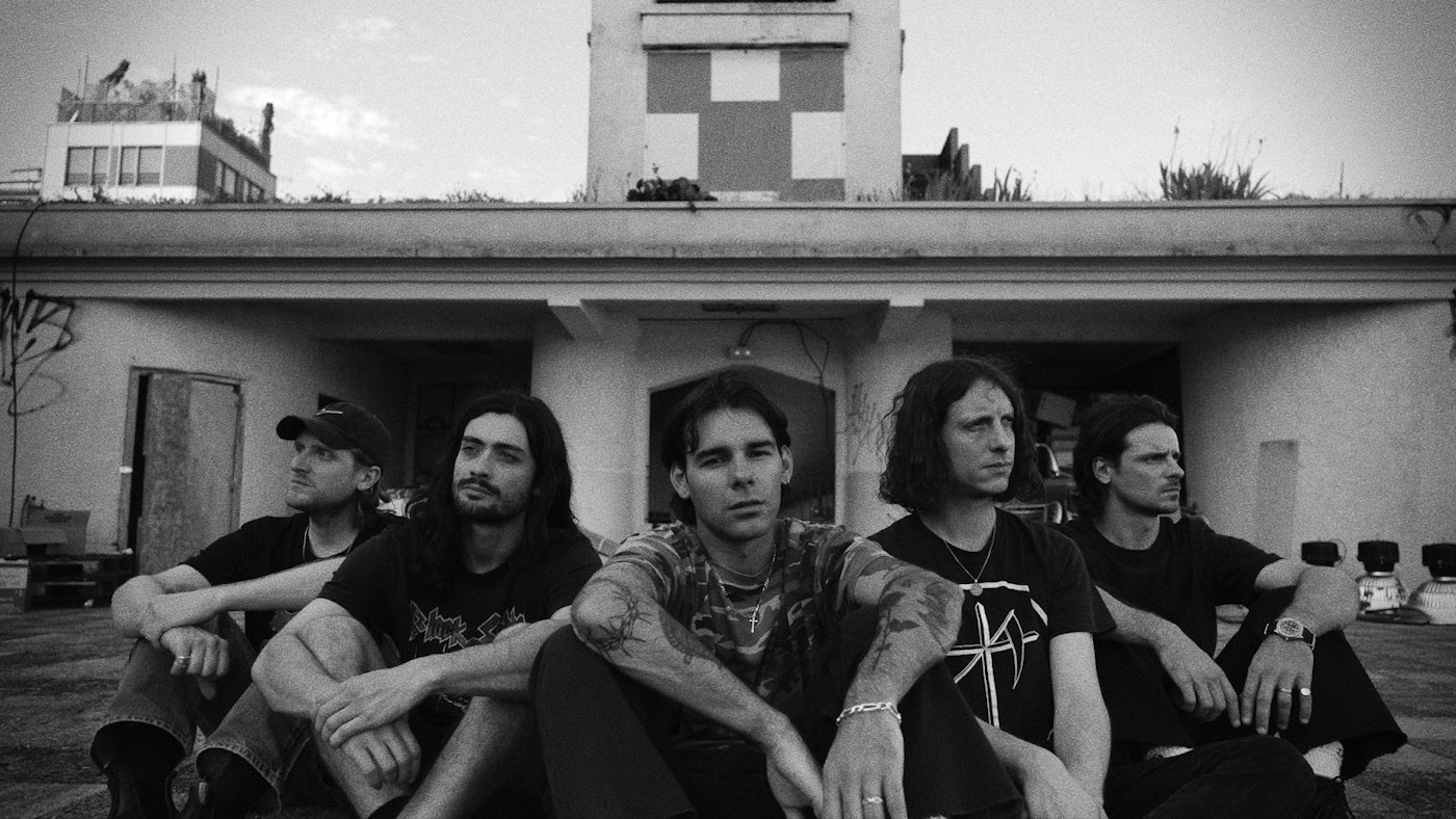 SPLIT turns anger into structure on “Violence Breeds Violence” 1 SPLIT by Remy Barbe