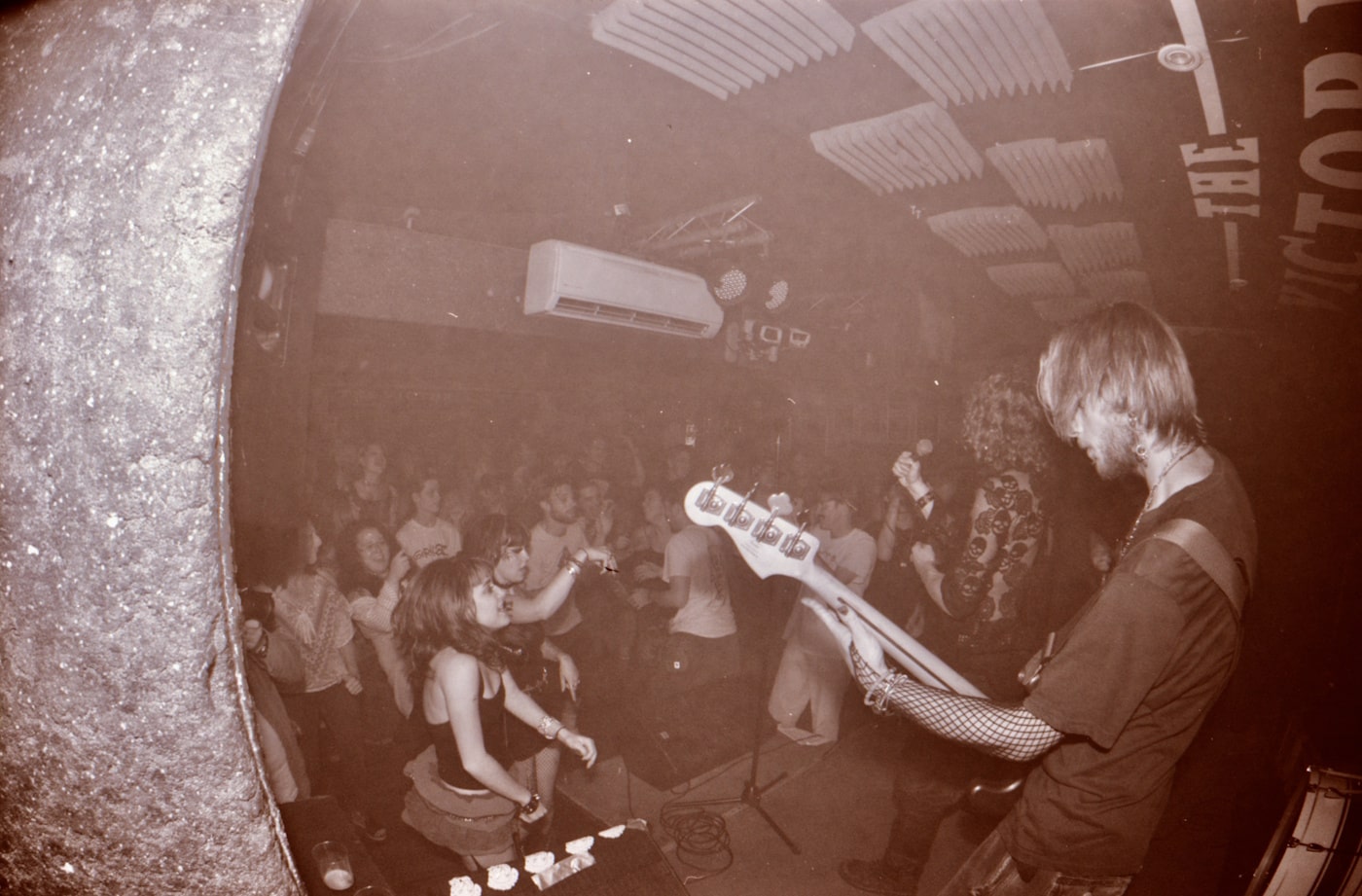 CHASING DOLLS turn small-town frustration into motion on promising new single "Cobweb” 6 CHASING DOLLS