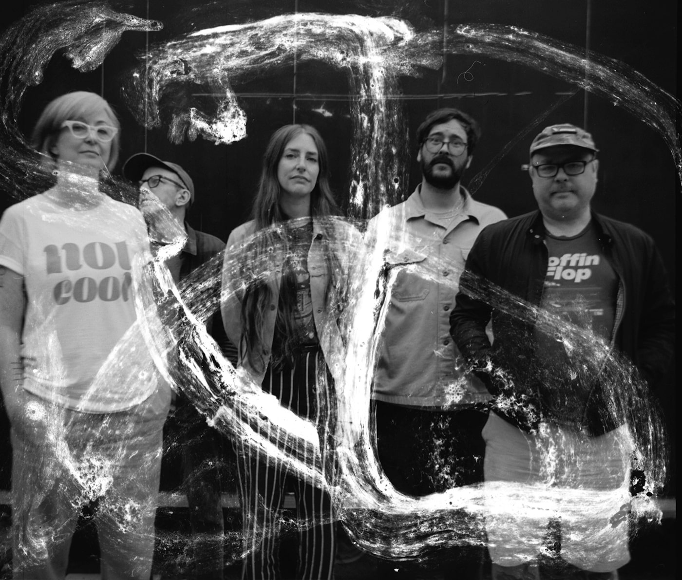 Post metallers IAN fold humor, friendship, and slow-burning weight into “Come On Everybody, Let’s Do Nothing!” 1 IAN