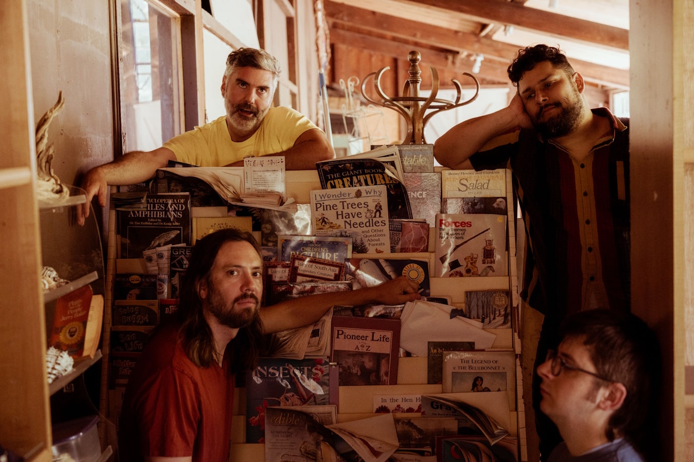 IDIOTA blends indie pop hooks with post-punk tension on their earworm EP 4 IDIOTA by Ben Lieber - benjaminlieber.net