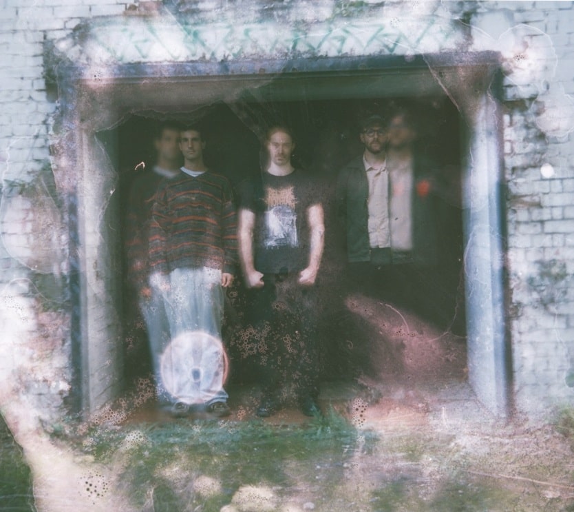 TROY THE BAND release the frenzied “Nothing” ahead of their 2026 album “(des)” 2 TROY THE BAND