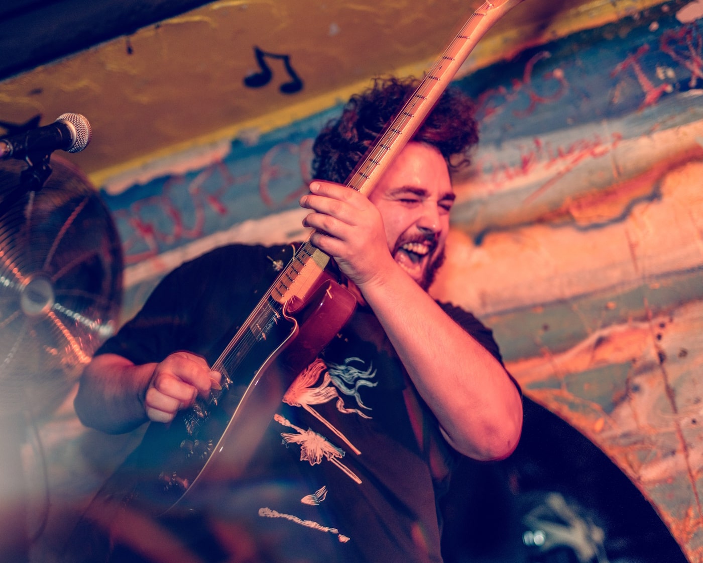 “Breaking Waves” arrives as the first look into CHALK HANDS’ “The Line That Shapes the Coast of Us” 4 Antoine