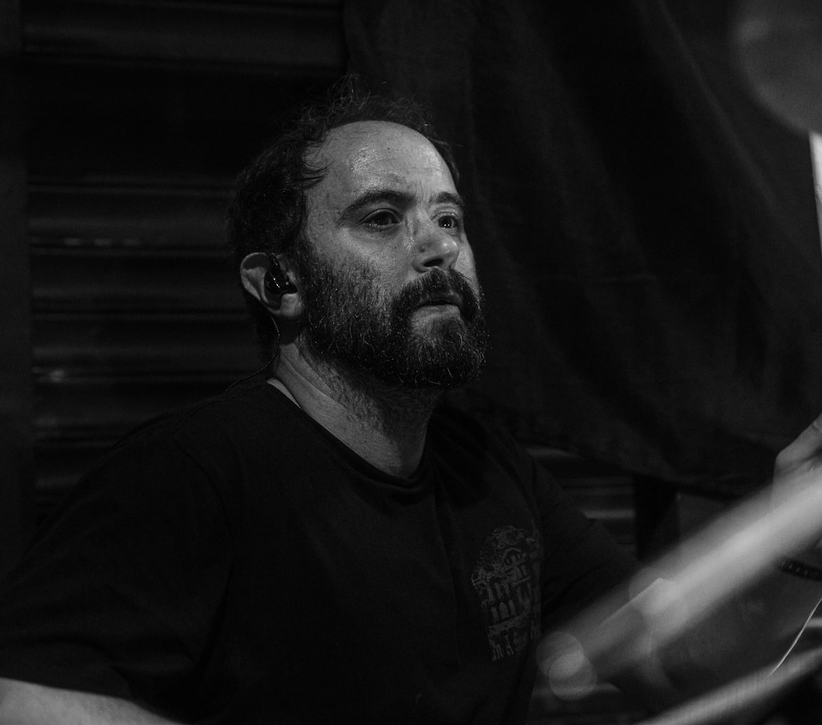 In A House Of Heartbeats release the final album single “…Perchance To Dream” ahead of “Divination of Dreams” 2 In A House Of Heartbeats by @freya