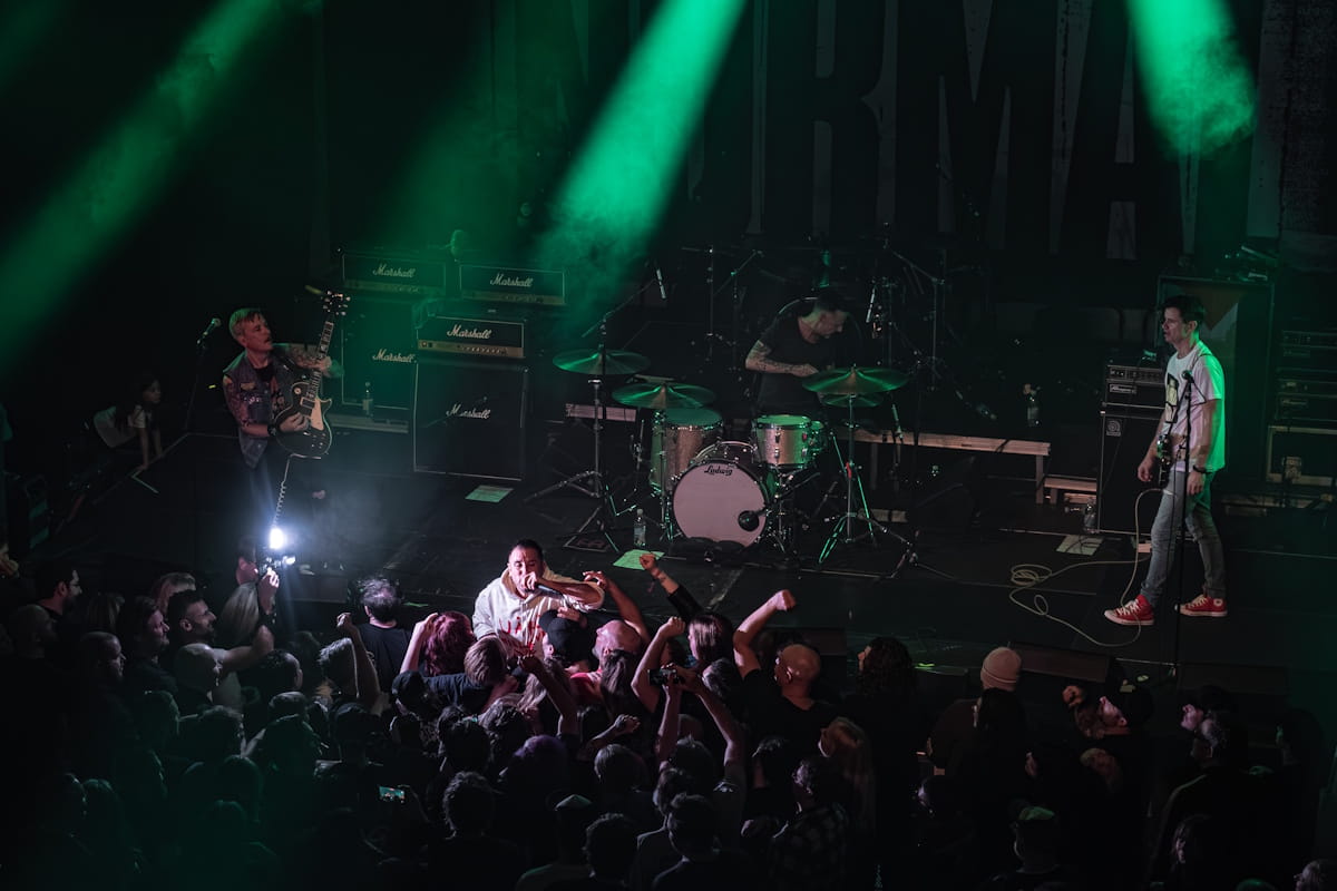 REFUSED closed their hometown chapter with three sold-out farewell nights in Umeå, documented by Rapha Vargas 38 Abhinanda, by Rapha Vargas