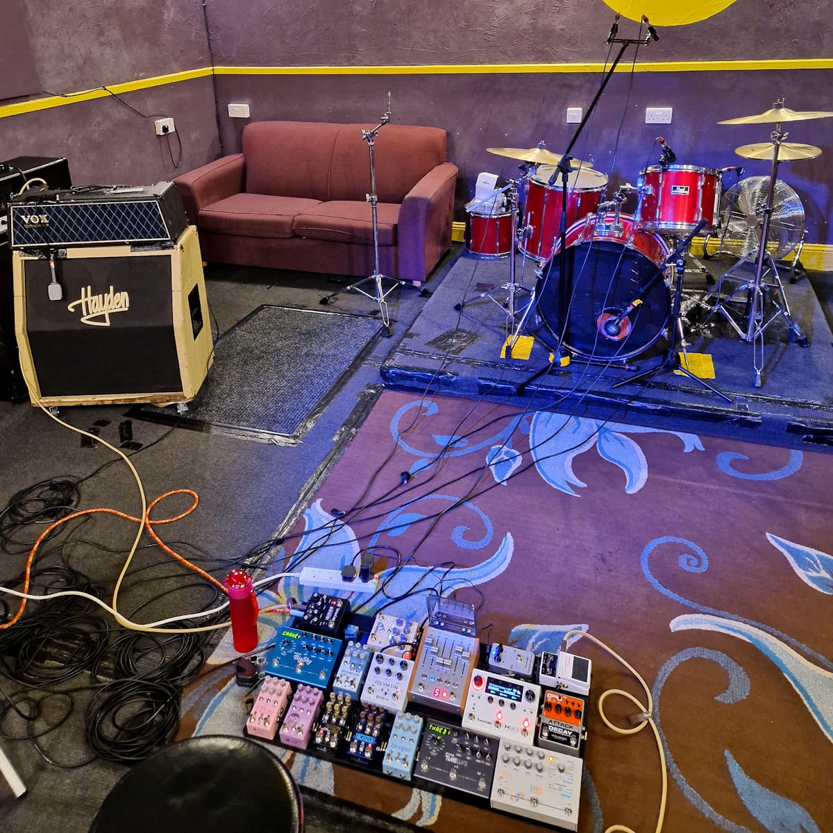 NOOK & CRANNY captured 17 years of musical trust in unedited jam sessions for "Karma Waters" 2 Nook & Cranny