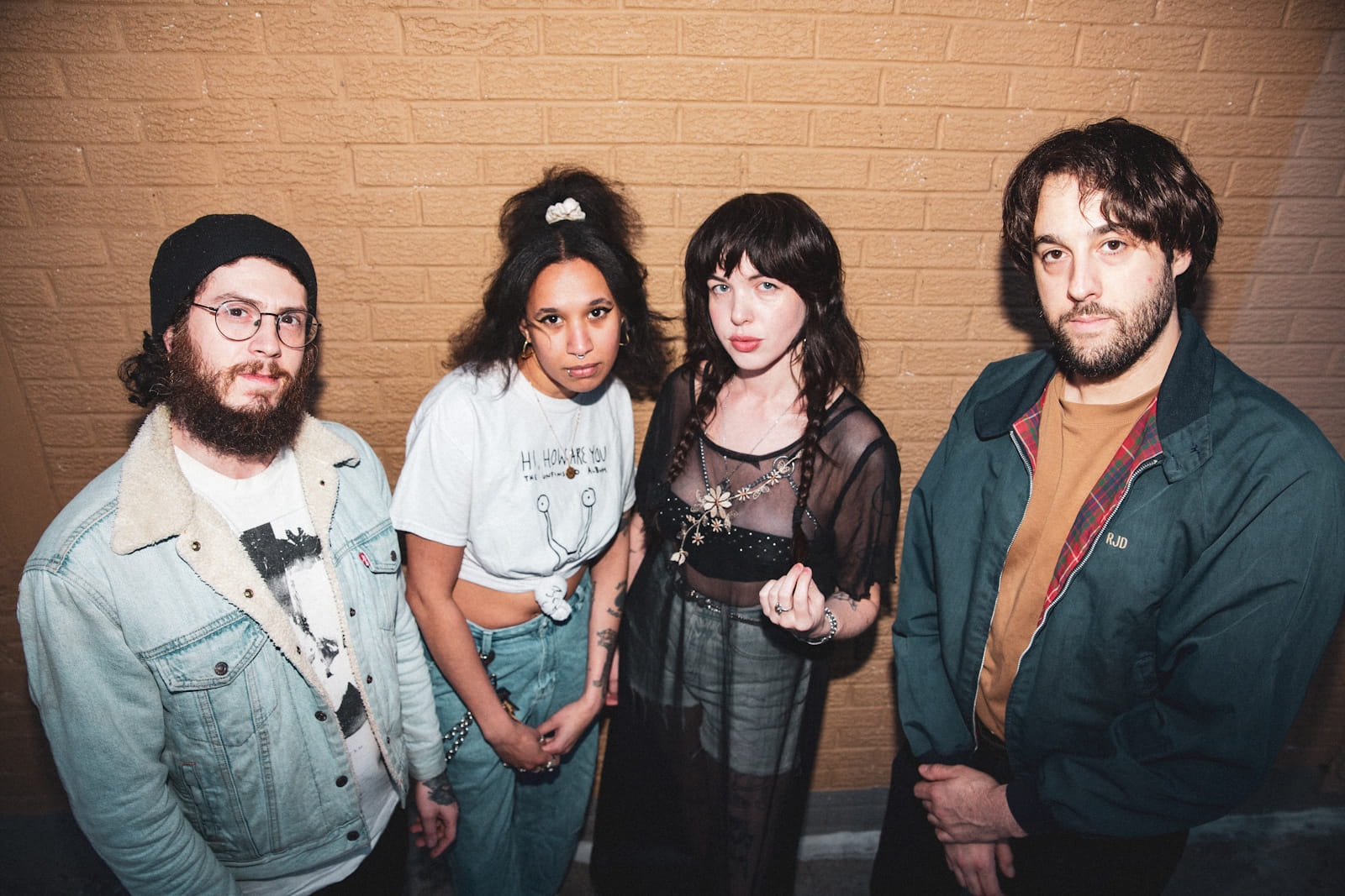 GENUINE CONNECTION's "I Swear" EP turns years of grief, anger, and love into five mellow indie tracks 6 Genuine Connection, by Jeannette Moses