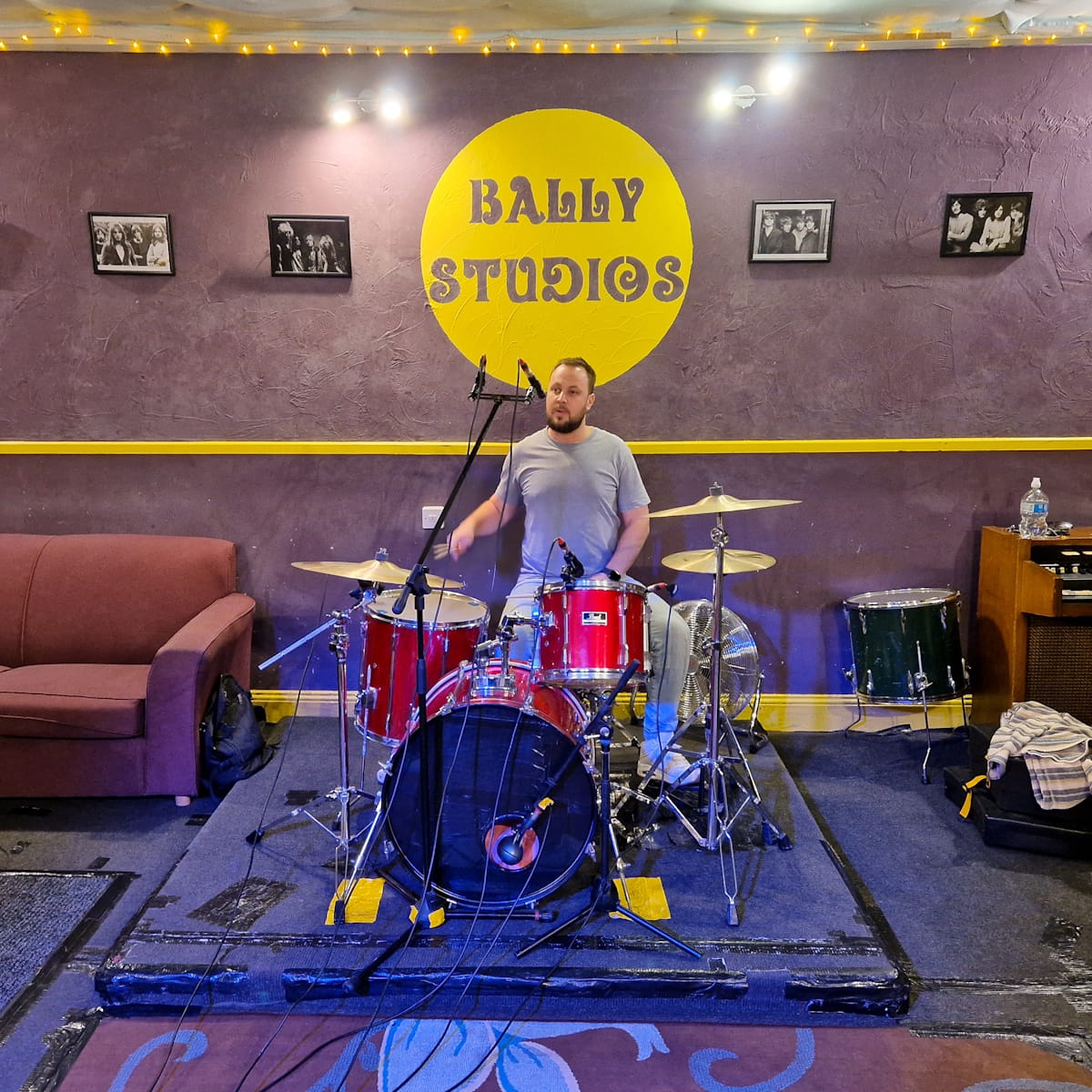 NOOK & CRANNY captured 17 years of musical trust in unedited jam sessions for "Karma Waters" 1 Nook & Cranny