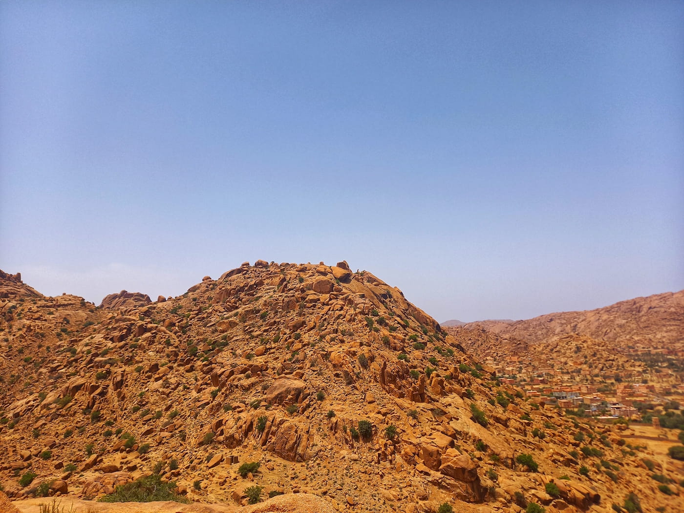 Maulén recorded a grand reinterpretation of Oum Kulthum's "Enta Omri" across Morocco - here's how place shaped every second of it 6 Mountain of Tafraoute