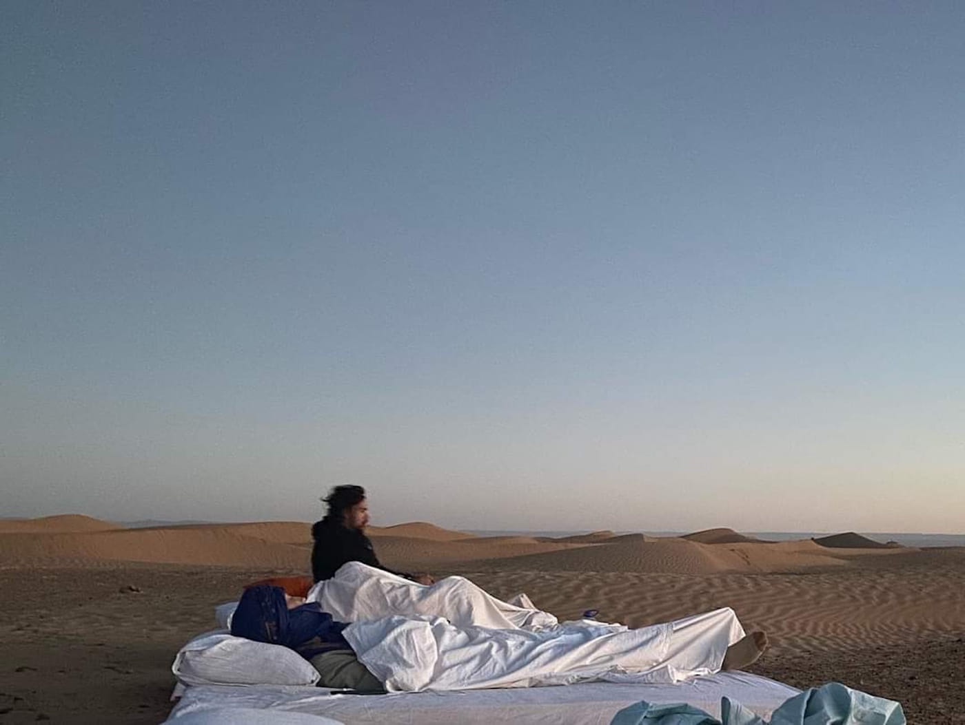 Maulén recorded a grand reinterpretation of Oum Kulthum's "Enta Omri" across Morocco - here's how place shaped every second of it 9 Waking up in the desert