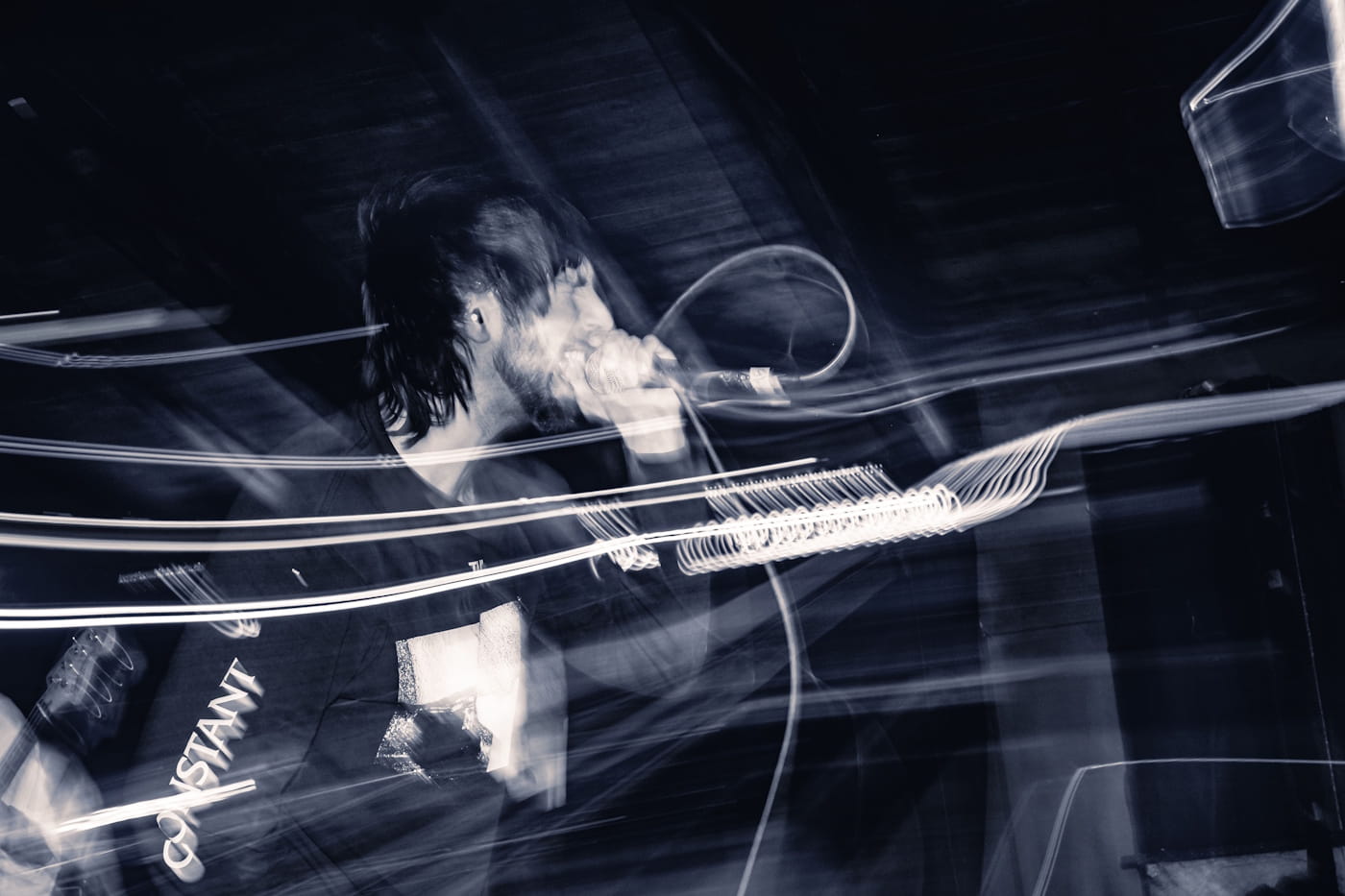 Emoviolence beast SOASTASPHRENAS break down "Eris," Berlin's screamo community, and recording 150 voices into one record 4 soastasphrenas