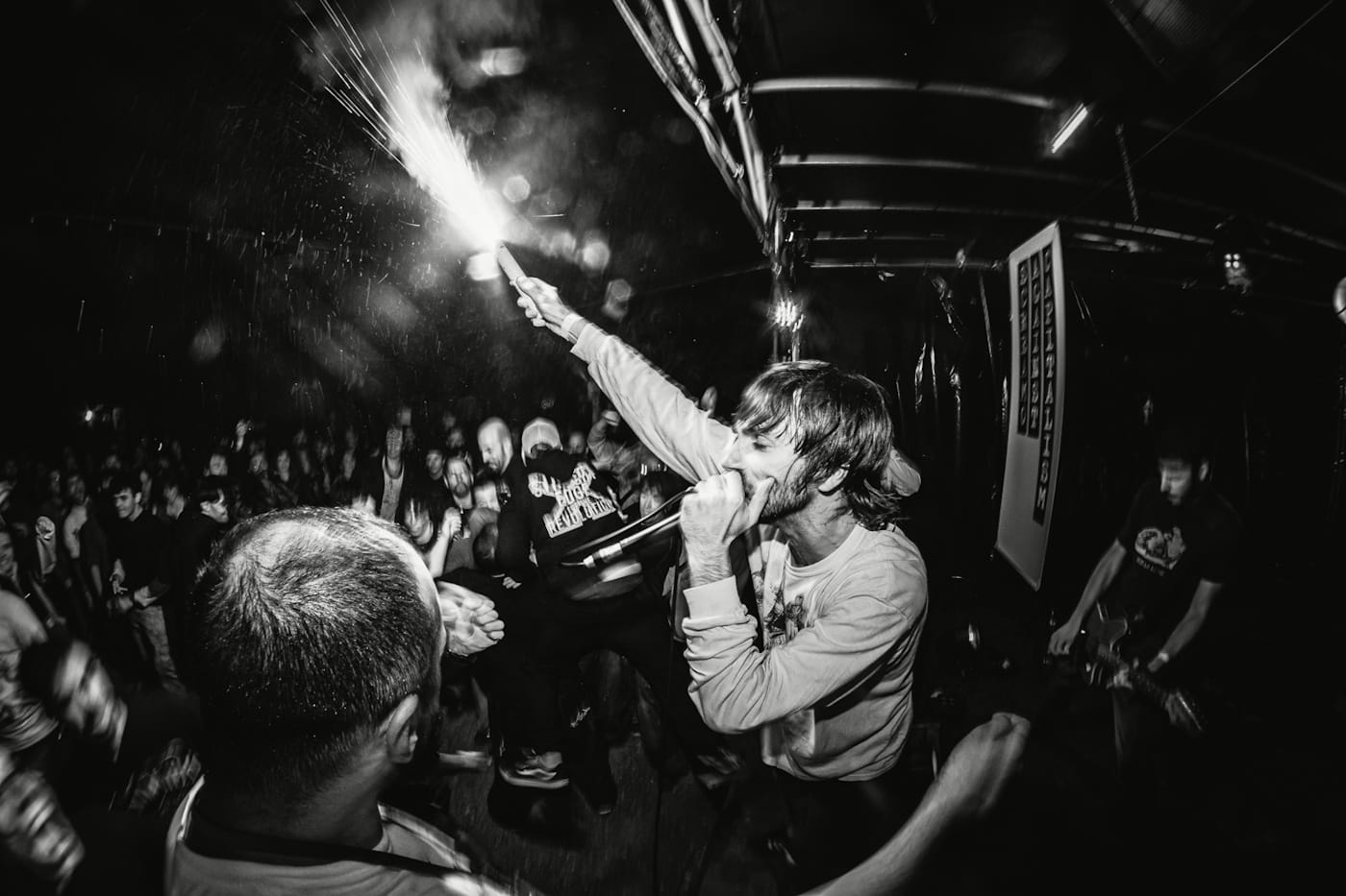 Emoviolence beast SOASTASPHRENAS break down "Eris," Berlin's screamo community, and recording 150 voices into one record 5 soastasphrenas