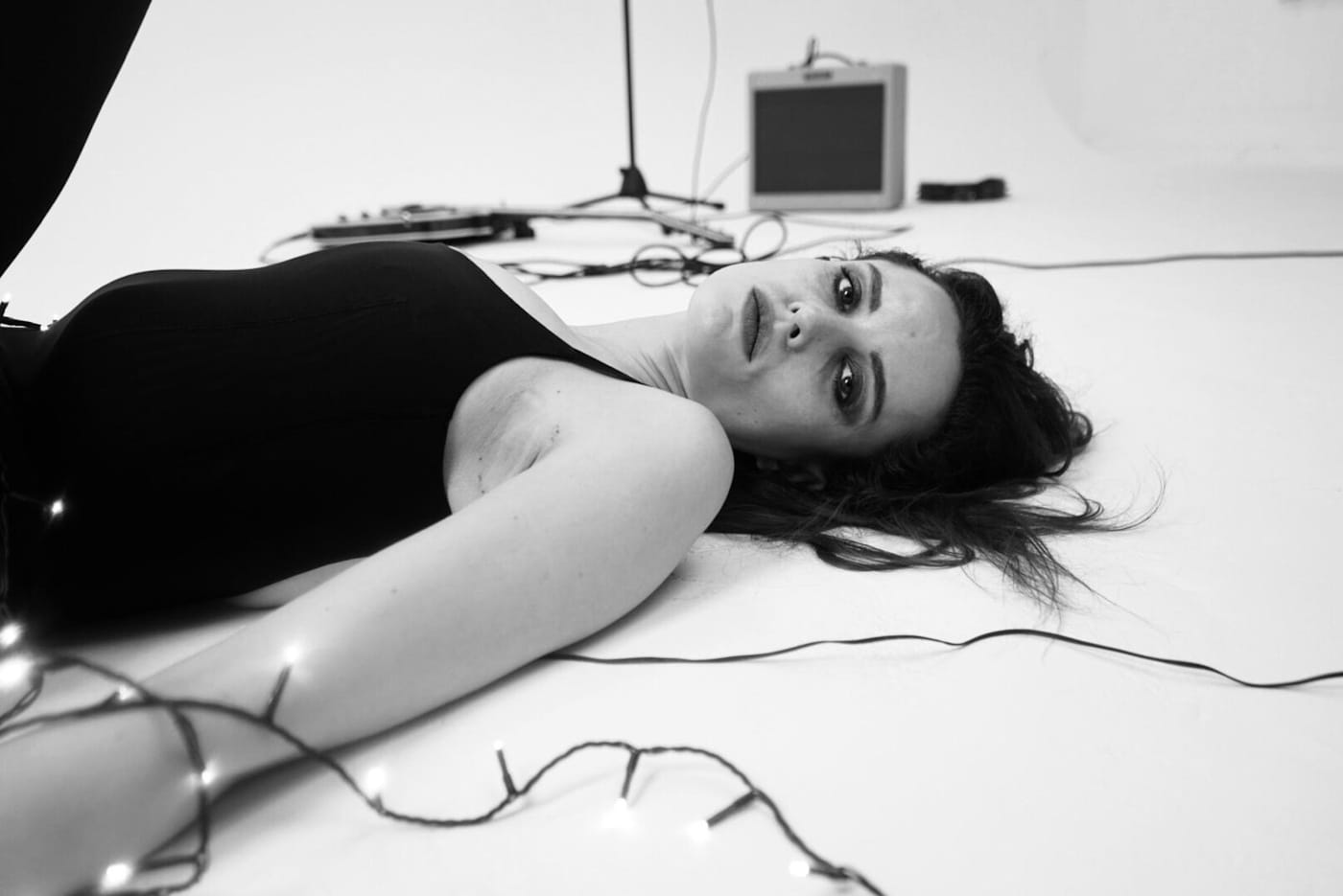 Domi Hawken — Break My Heart Again