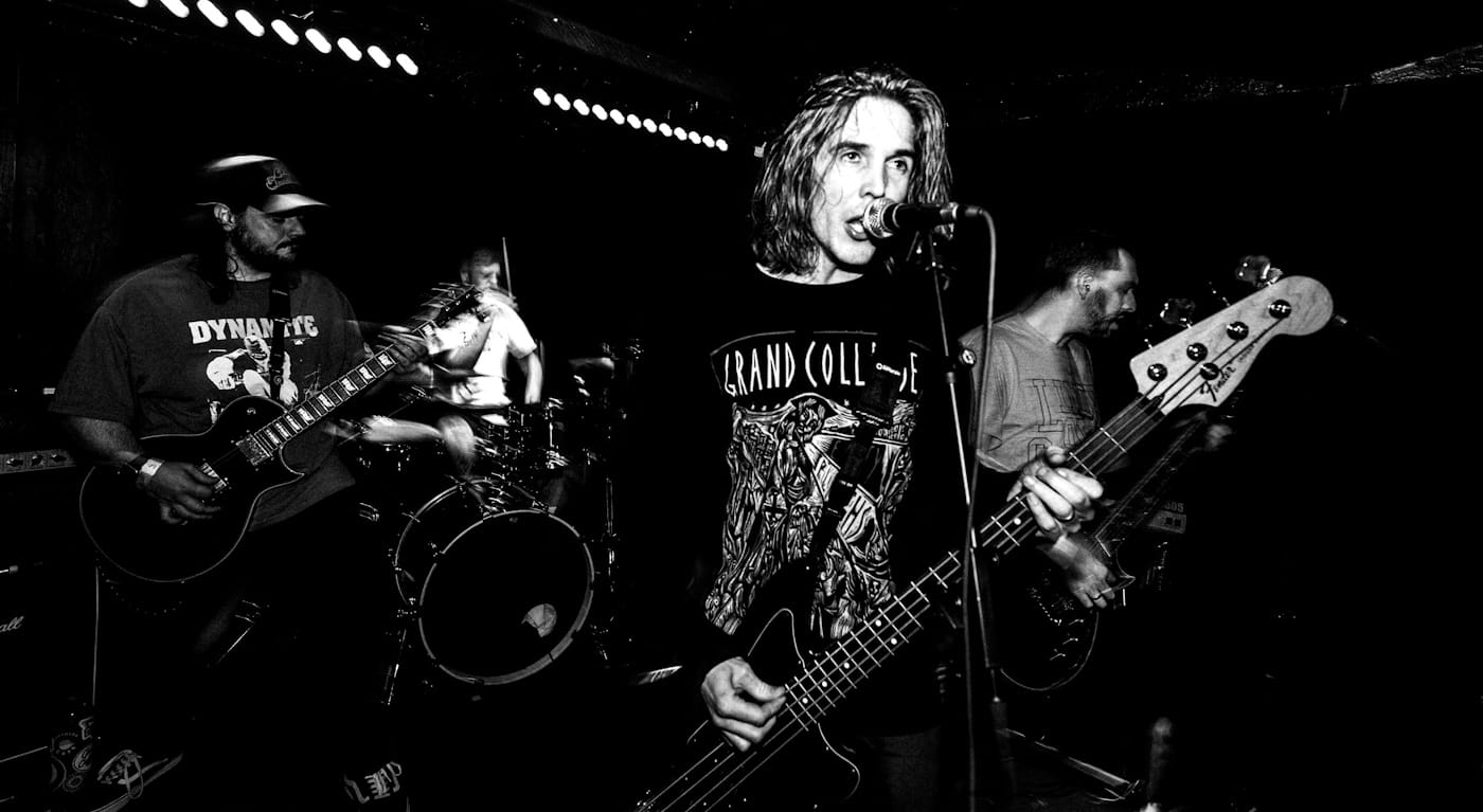 Melodic hardcore pack WITHOUT LOVE confront the cost of paying attention on "Diminishing Returns" 1 Without Love