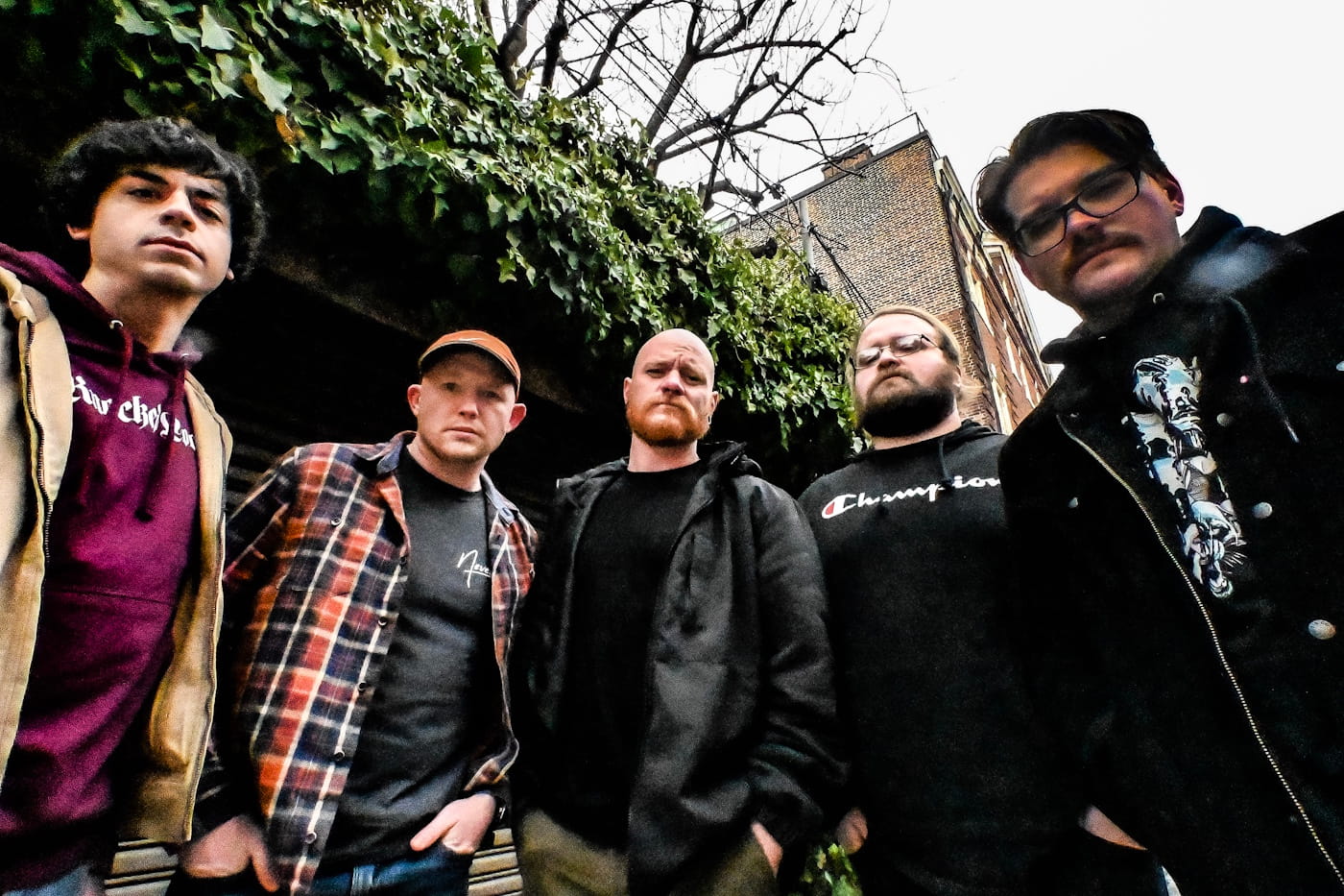Melodic hardcore band SINKING IN are chasing the Connecticut legion hall feeling on their new LP "Testimony" 1 Sinking In
