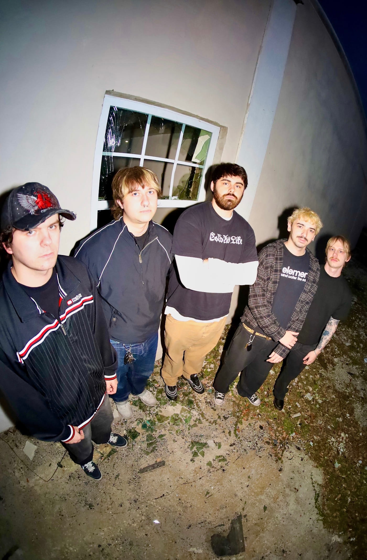 CONCEALER push past metalcore conventions on debut LP "This Room Could Be Heaven" 1 Concealer