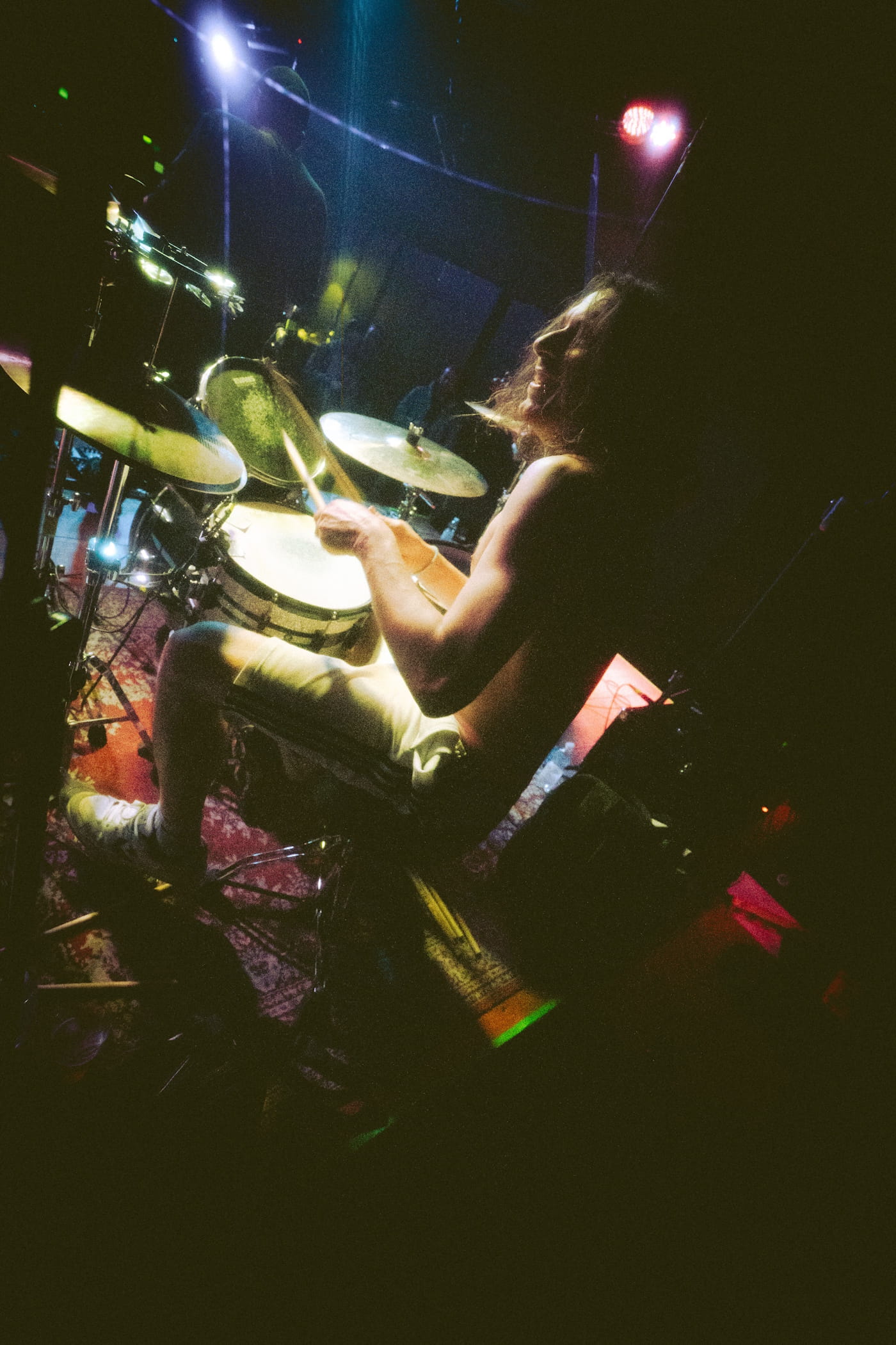 Emo band GIVE VENT turn inward on "Secret letters to you", the first part of a three-EP release 3 Give Vent, by @backandtothelens