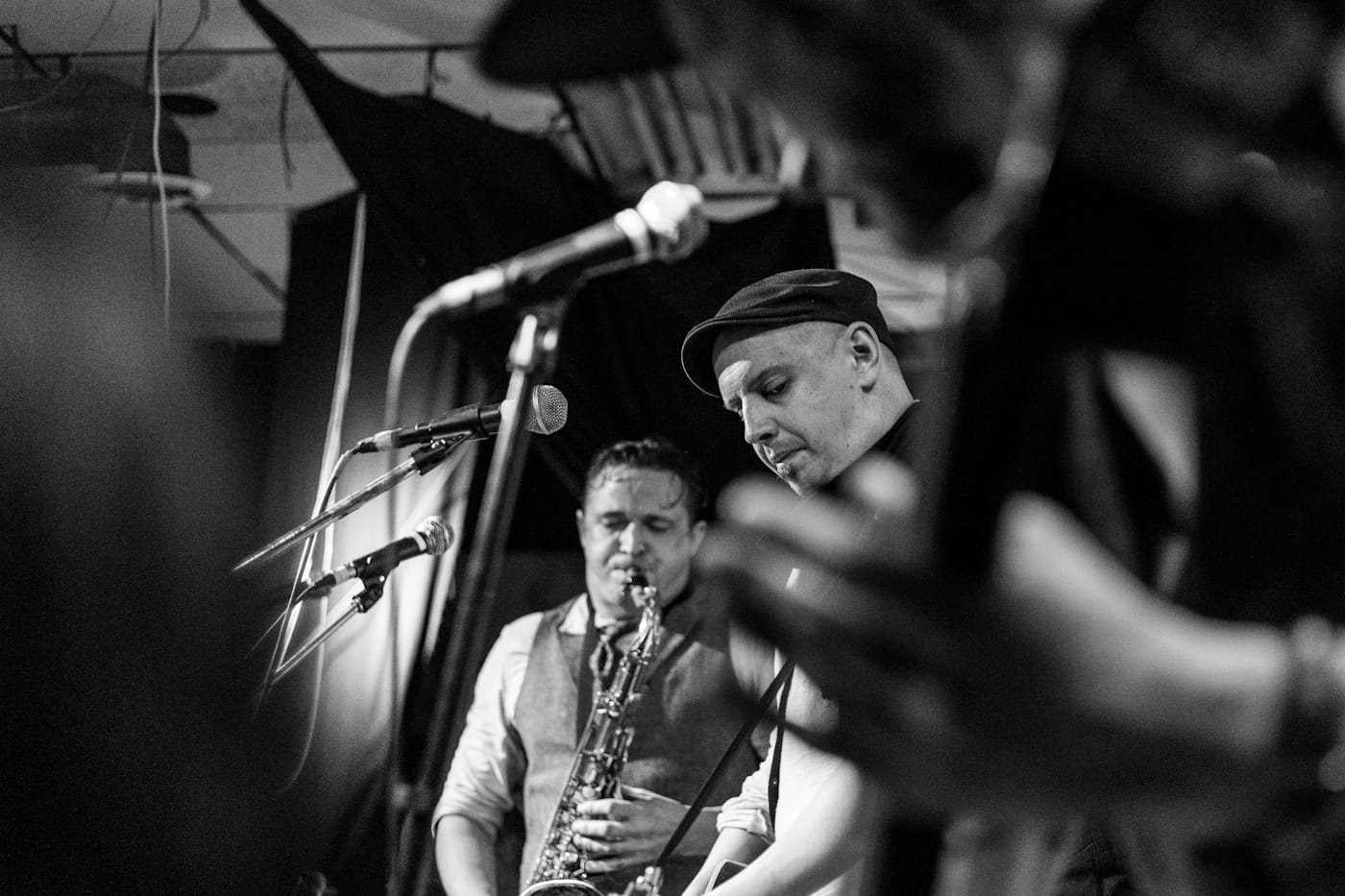 Banjos, washboards, and bad decisions - THE STILL SPIRITS return after a decade with "Small Time Crime" - ten tracks of rowdy folk-punk party 1 STILL SPIRITS