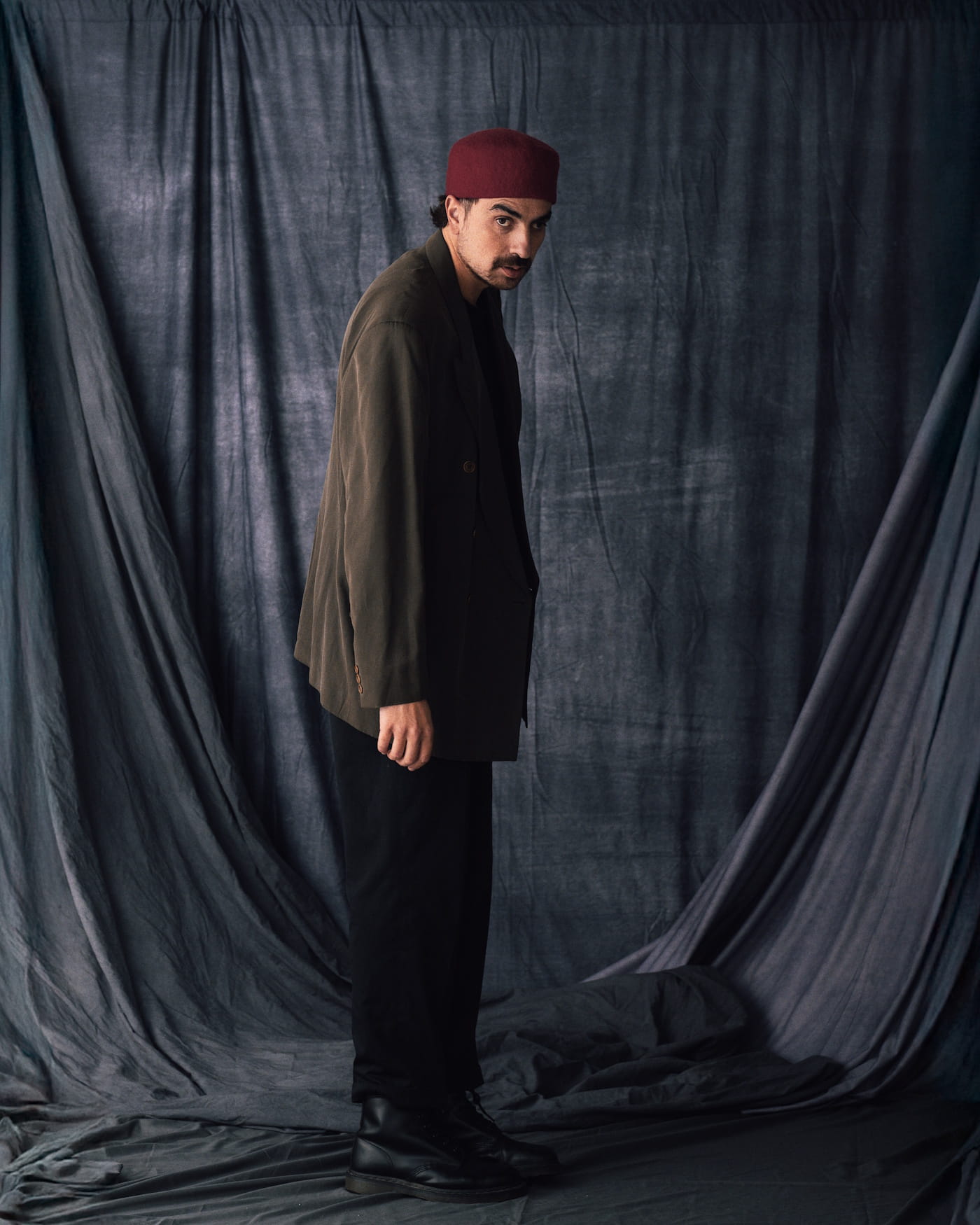 TAROUG turns family memory and southern Tunisian landscapes into the pull of "Chott" 1 TAROUG by M. Wesołowski