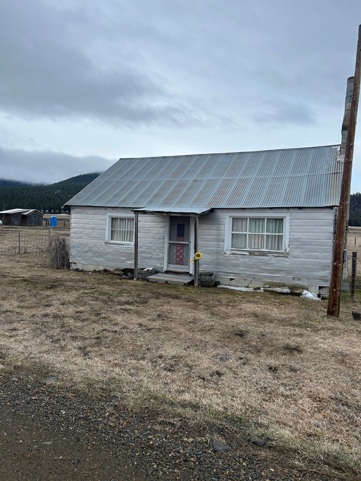 FINAL GASP map 26 days of tour life behind “New Day Symptoms,” ghost towns, bad gigs and all 9 Day 9