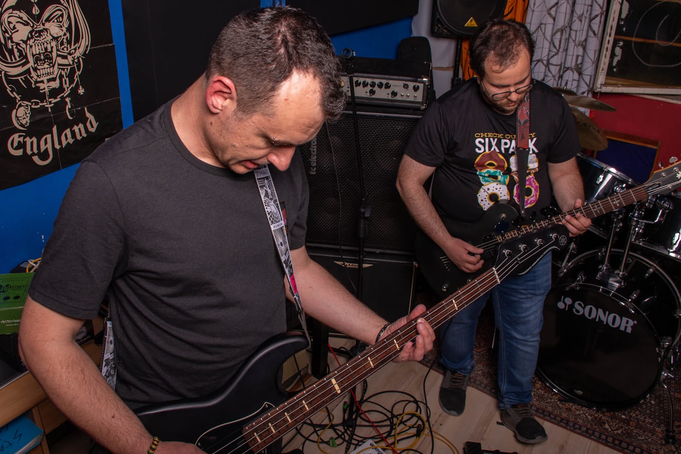 Athens post-screamo outfit PRAY FOR DECADENCE drop intriguing 2-tracker "Sleeping in the Deep" 4 Pray for Decadence