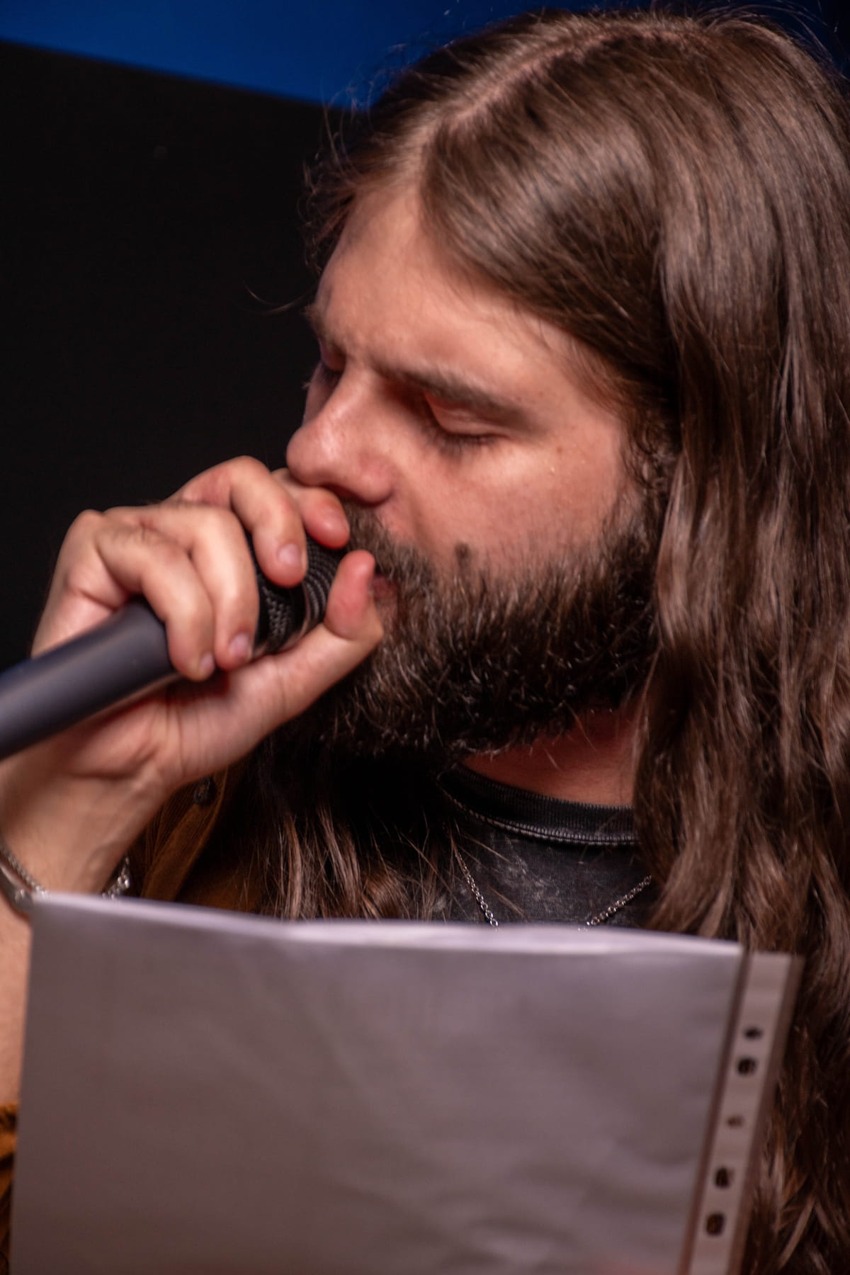 Athens post-screamo outfit PRAY FOR DECADENCE drop intriguing 2-tracker "Sleeping in the Deep" 2 Pray for Decadence