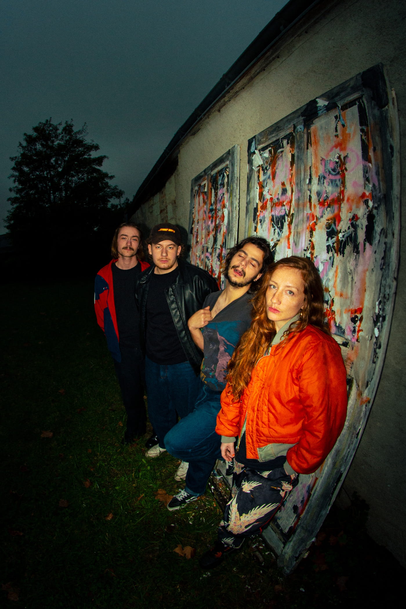 ELLEN AND THE BOYZ confront the body and its damage on debut EP “SEXY BUT SAD” 3 Ellen and the Boys © Jeanne Lebrun