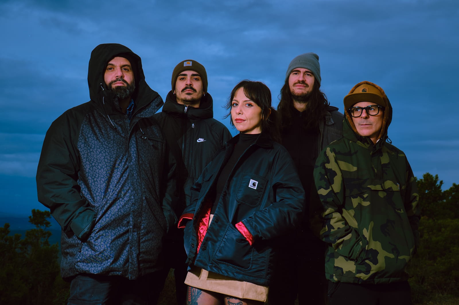 Hold Me Tight, by Tessa Wiegerinck