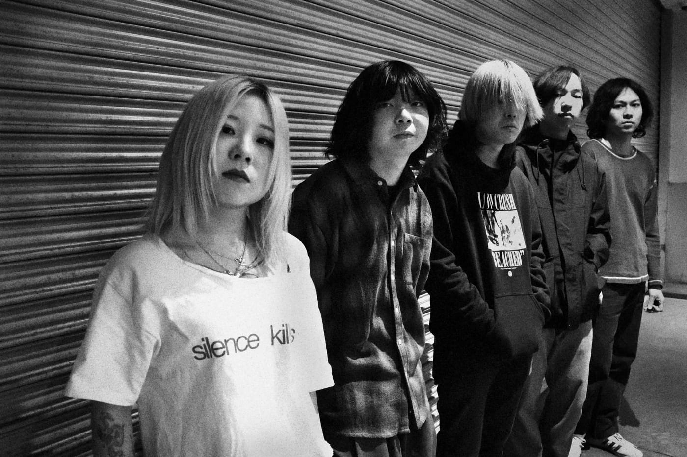 Alt screamo act HOUSE OF THE BLOOD CHOIR on "Mom's Anxiety," Namba Bears, and Osaka's small skramz scene 2 Mom's Anxiety by House of The Blood Choir