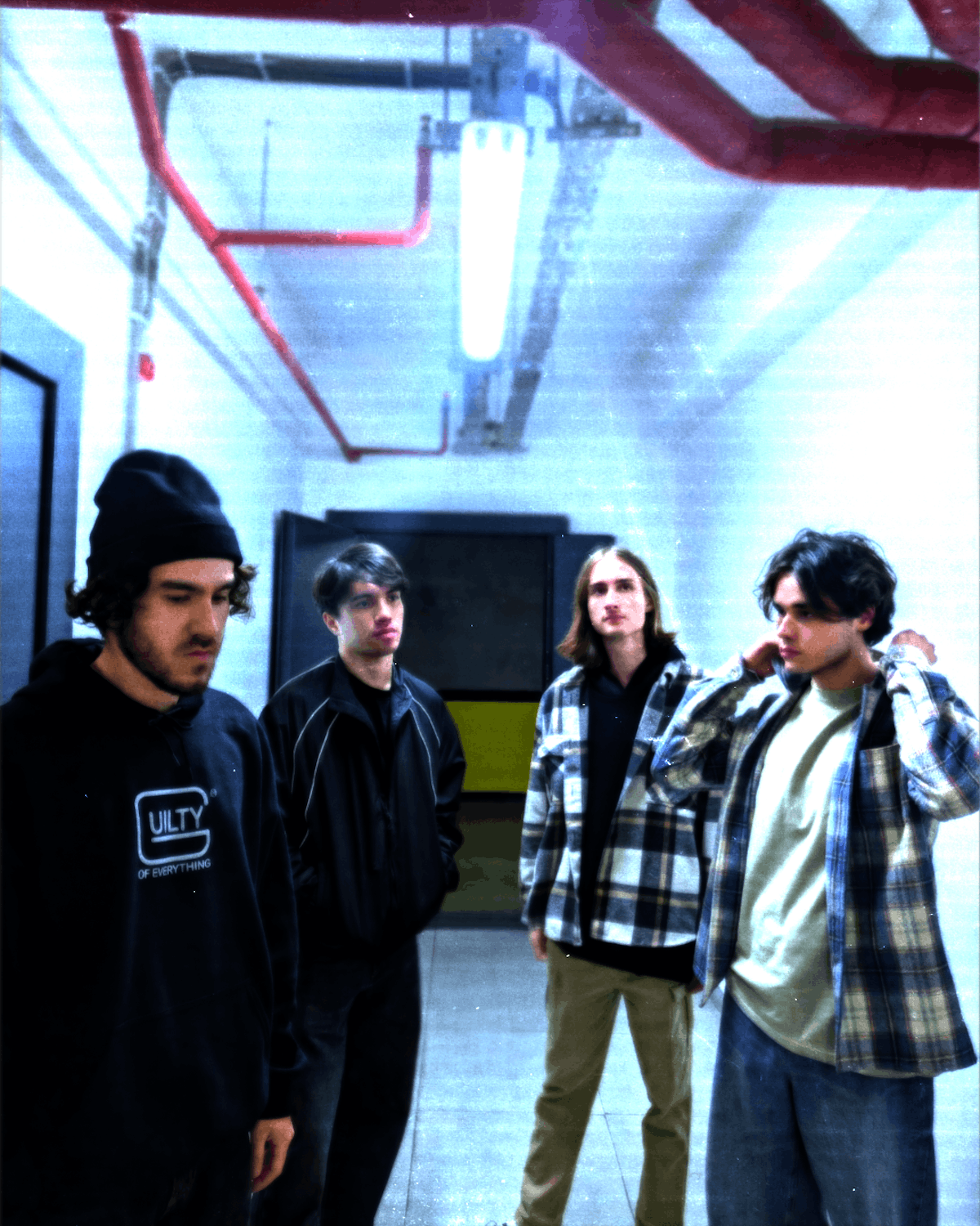 elbowsway stretch shoegaze across burnout, isolation, and Lynchian dread on debut EP “common sense” 1 elbowsway