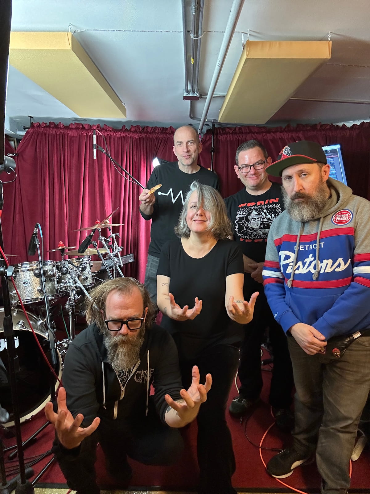 From Richmond to Chicago, via Albini’s shadow: “The Four Flags” by With Patience, Orlock, IUIO and SoundTracks captures a tight-knit scene in one room 6 The Four Flags