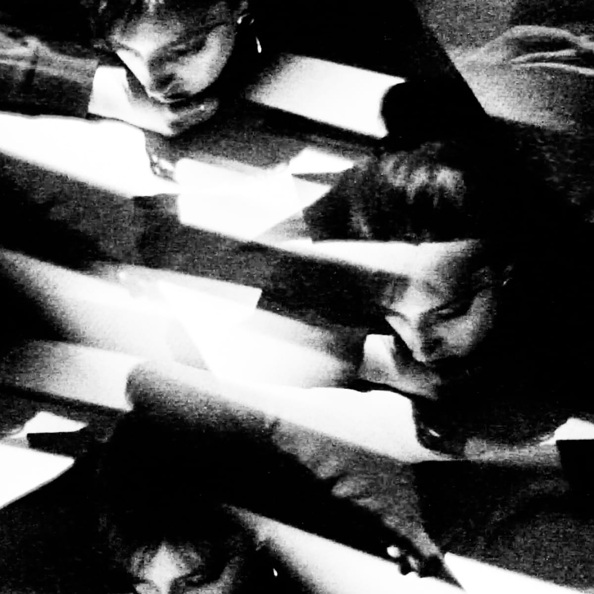 Paris shoegaze quartet MIDSCALE follow "Movements" with two-part EP "Dread, This Could Save You" 2 MIDSCALE