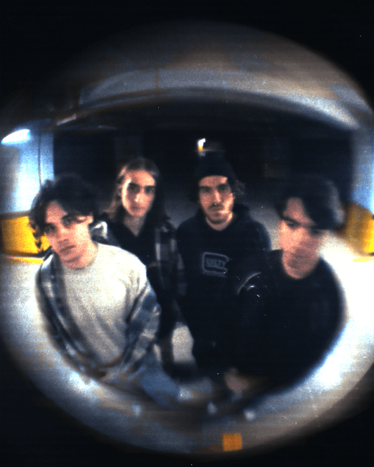 elbowsway stretch shoegaze across burnout, isolation, and Lynchian dread on debut EP “common sense” 6 elbowsway