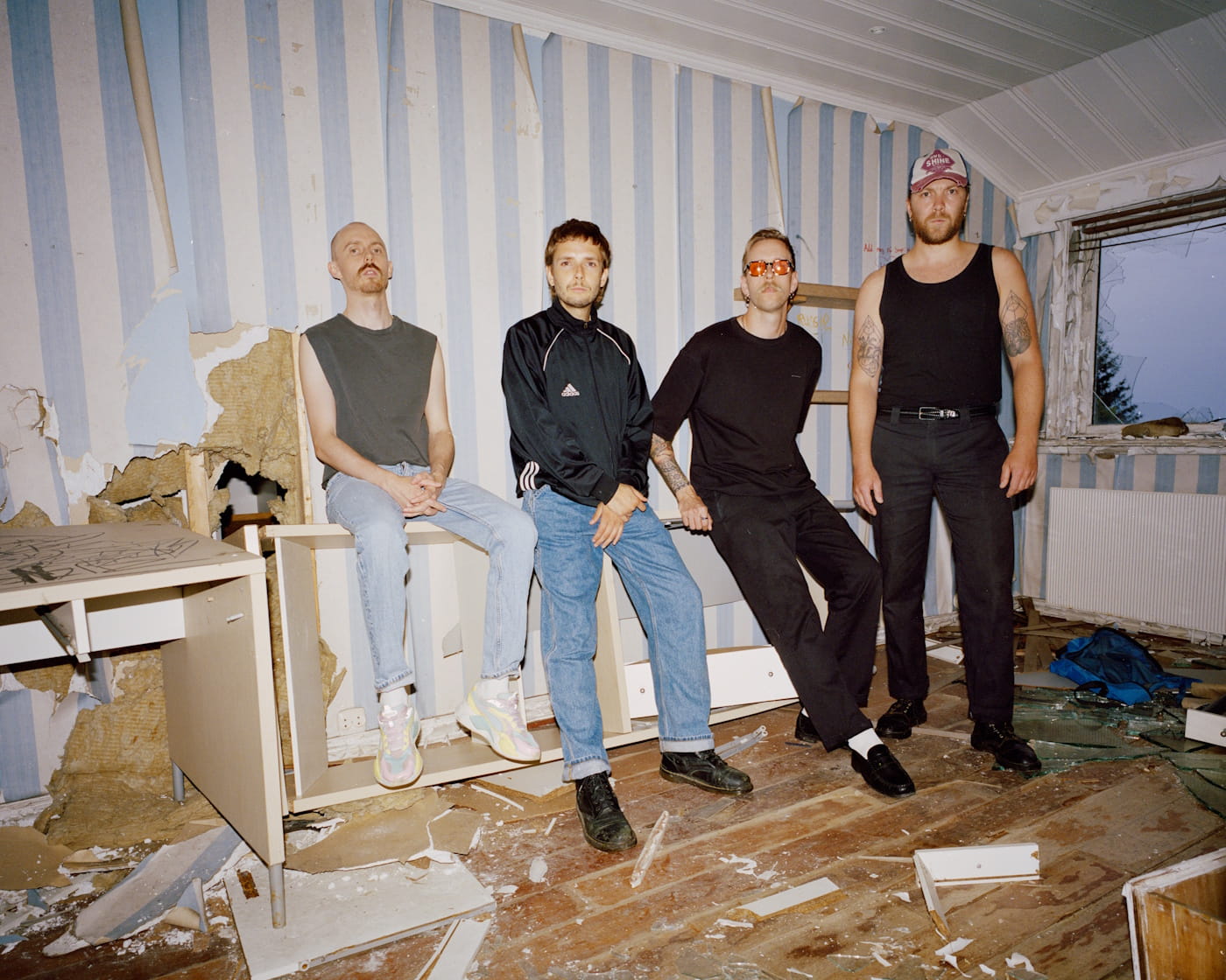 THE APE premiere "Anticrats," a politically charged second single ahead of their debut album on Loyal Blood Records 4 THE APE