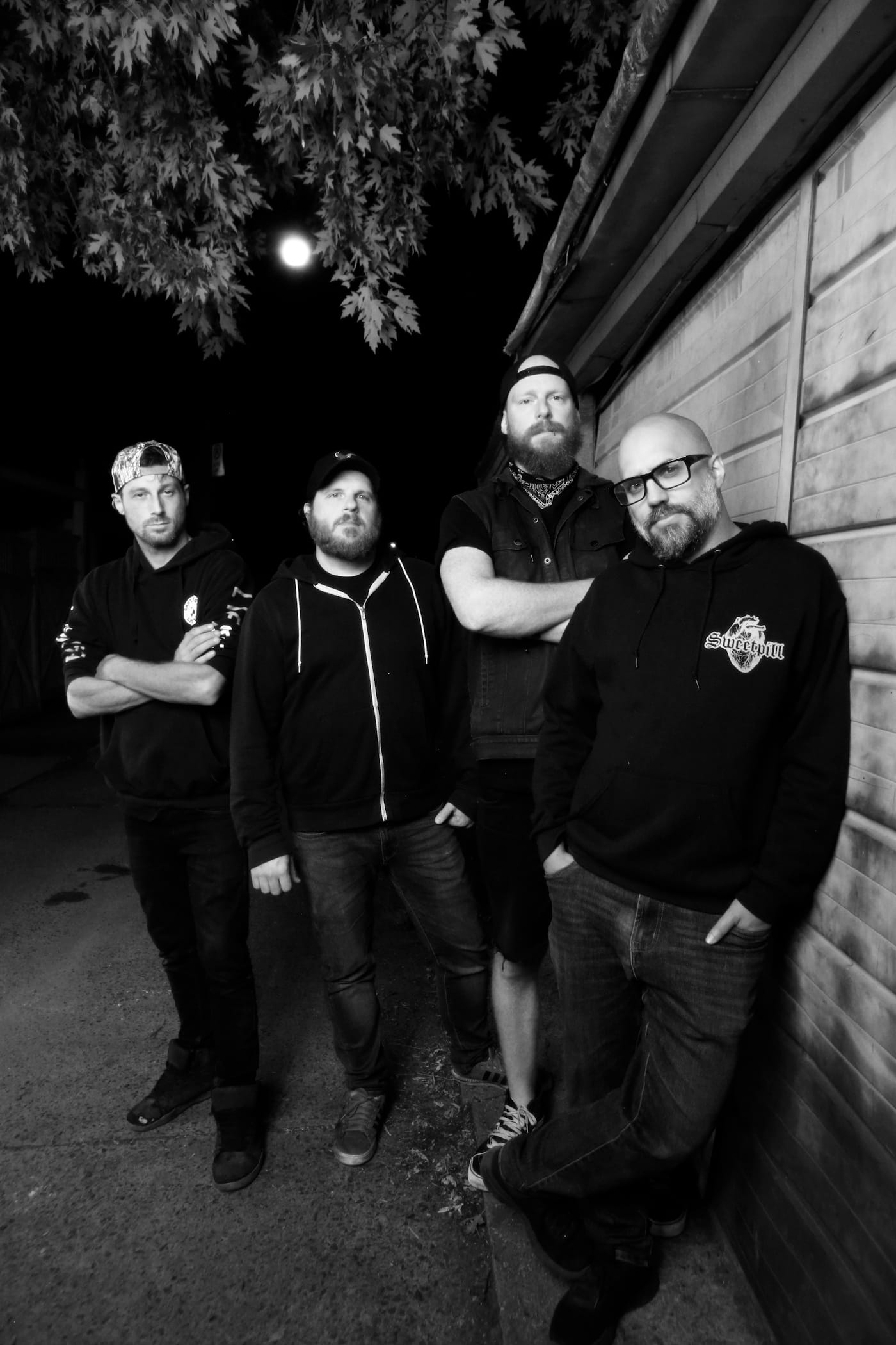 Toronto emo post hardcore band DIAMOND WEAPON return with "Letters from the Flood," an adventurous EP shaped by a year of funerals 2 Diamon Weapon / City Set on a Hill Records