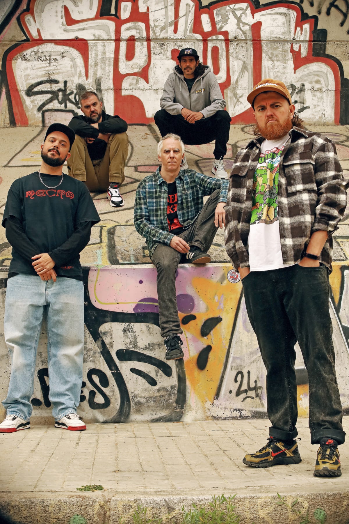 KIDS OF RAGE map Barcelona's vanishing hardcore, comment on staying loyal to 2000s hardcore through 16 years of lineup changes 2 KIDS OF RAGE by Ignasi Papiol @peipfex