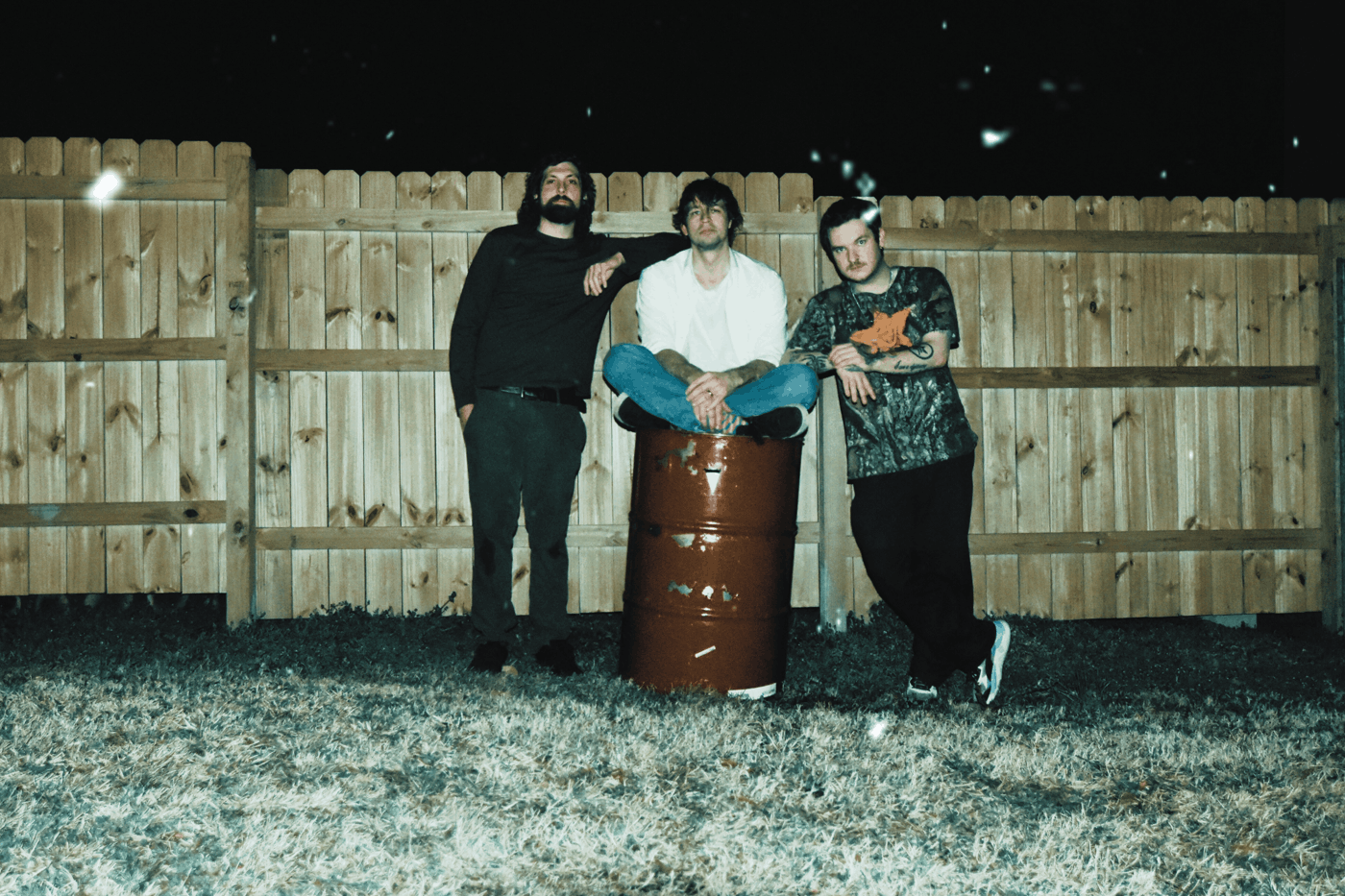 JACKSON FIG turn a Wall Street phrase into an alt rock shoegaze record about dead-end jobs on "No One Knows the Bottom" 8 Jackson Fig