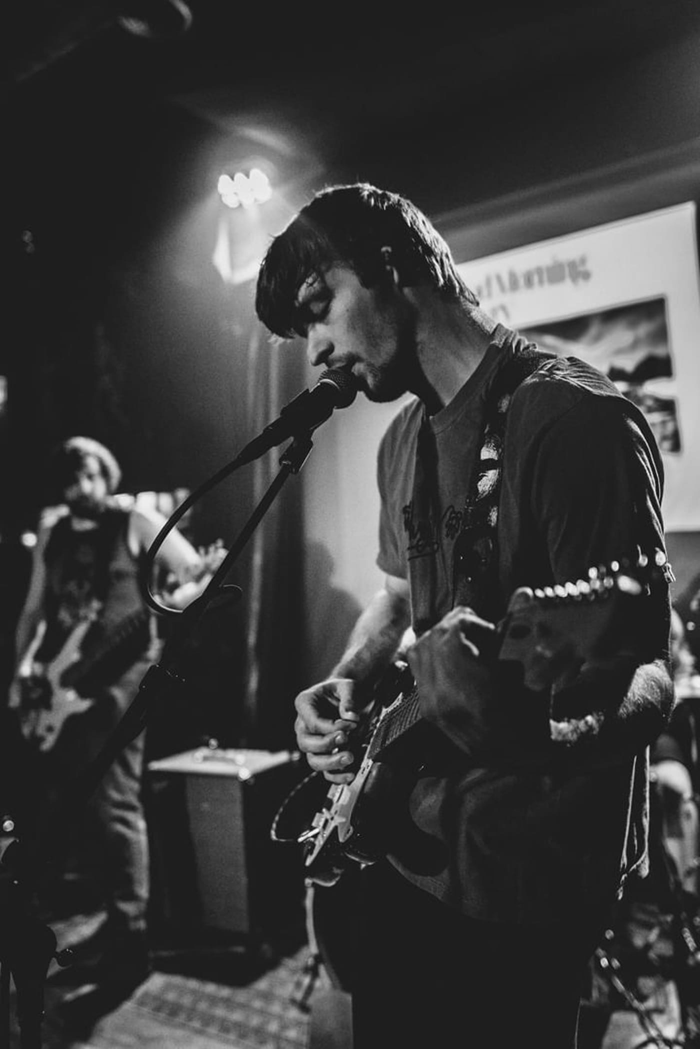 JACKSON FIG turn a Wall Street phrase into an alt rock shoegaze record about dead-end jobs on "No One Knows the Bottom" 2 Jackson Fig