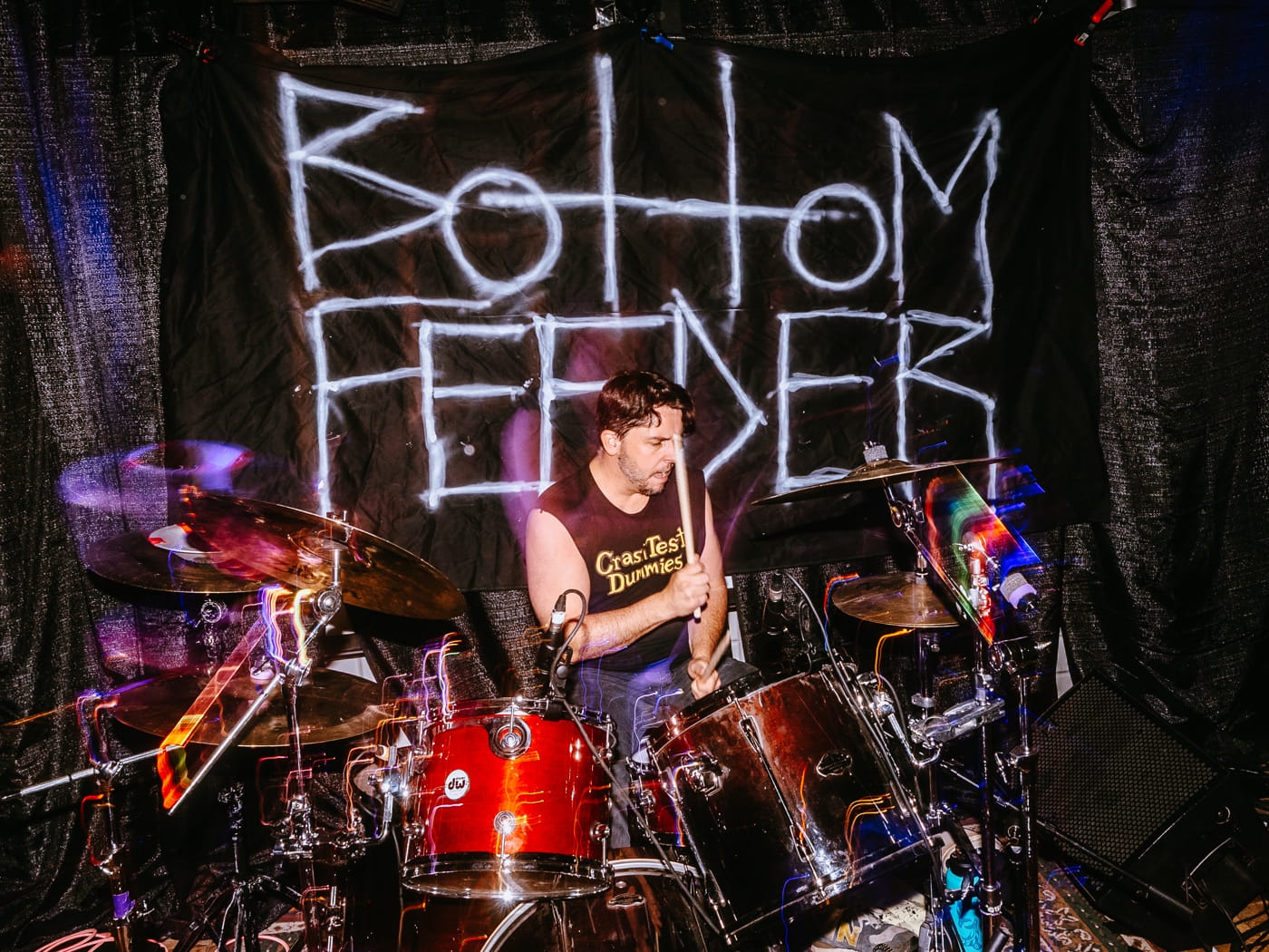 BOTTOM FEEDER talk debut EP "I", bringing early-2000s metalcore back home, and Calgary's all-ages scene rebuild 3 Bottom Feeder