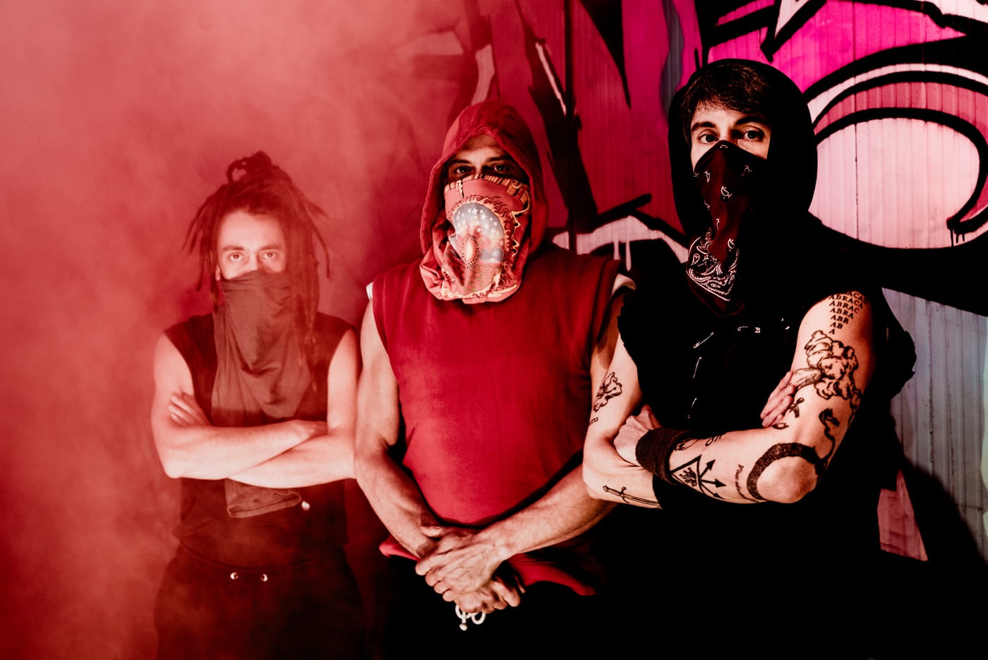CAVEIRAS turn '60s Brazilian outlaw cinema, Quimbanda, and dub into "baile punk" 2 Caveiras, by UTOPIE CLANDESTINE