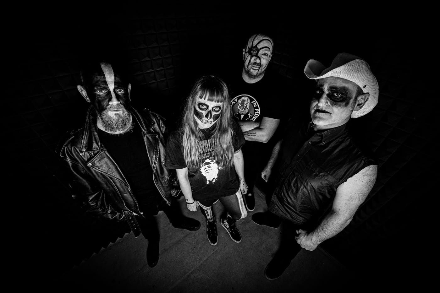 Bergamo's horror punk rockers THE CRIMSON GHOST wrap their three-EP horror cycle with Witchcraft 1 THE CRIMSON GHOST