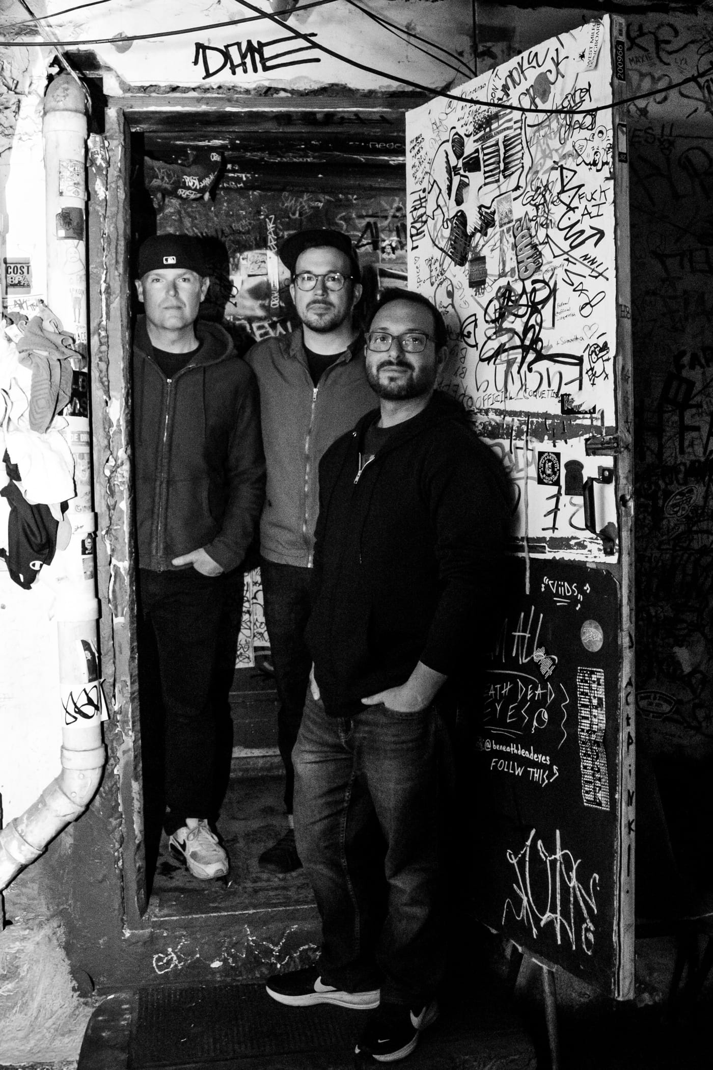 NJ pop-punk trio GET THE NET set "Til House Lights" for June and share "Tijuana" video 2 GET THE NET