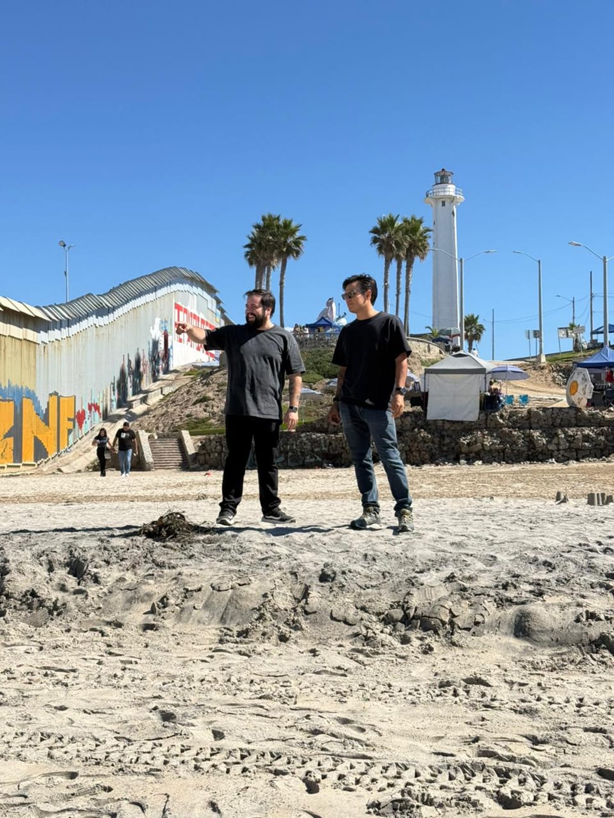 Gol Olímpico share "respirar en cuadro," a shoegaze panic-attack song built around box breathing and the songwriter who first showed them emo in Spanish 4 Tijuana show - Gol Olimpico