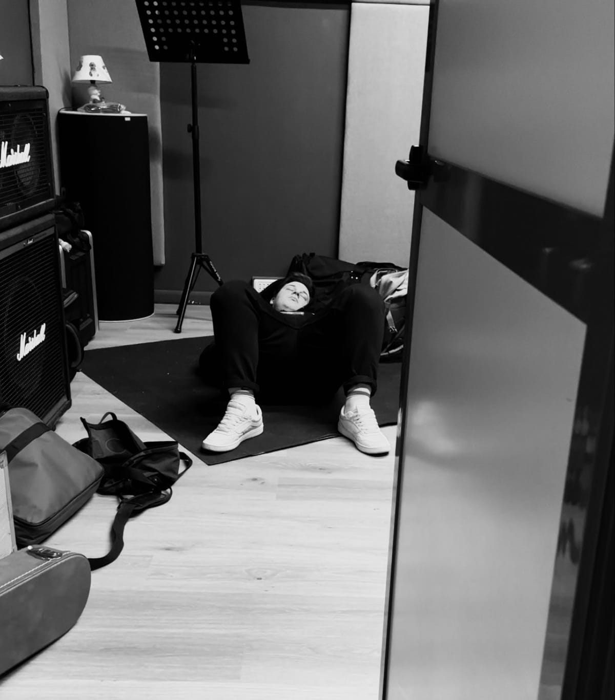 PROMISE premiere "Chlorine", discuss catharsis, control, and Italy's growing hardcore scene 5 PROMISE